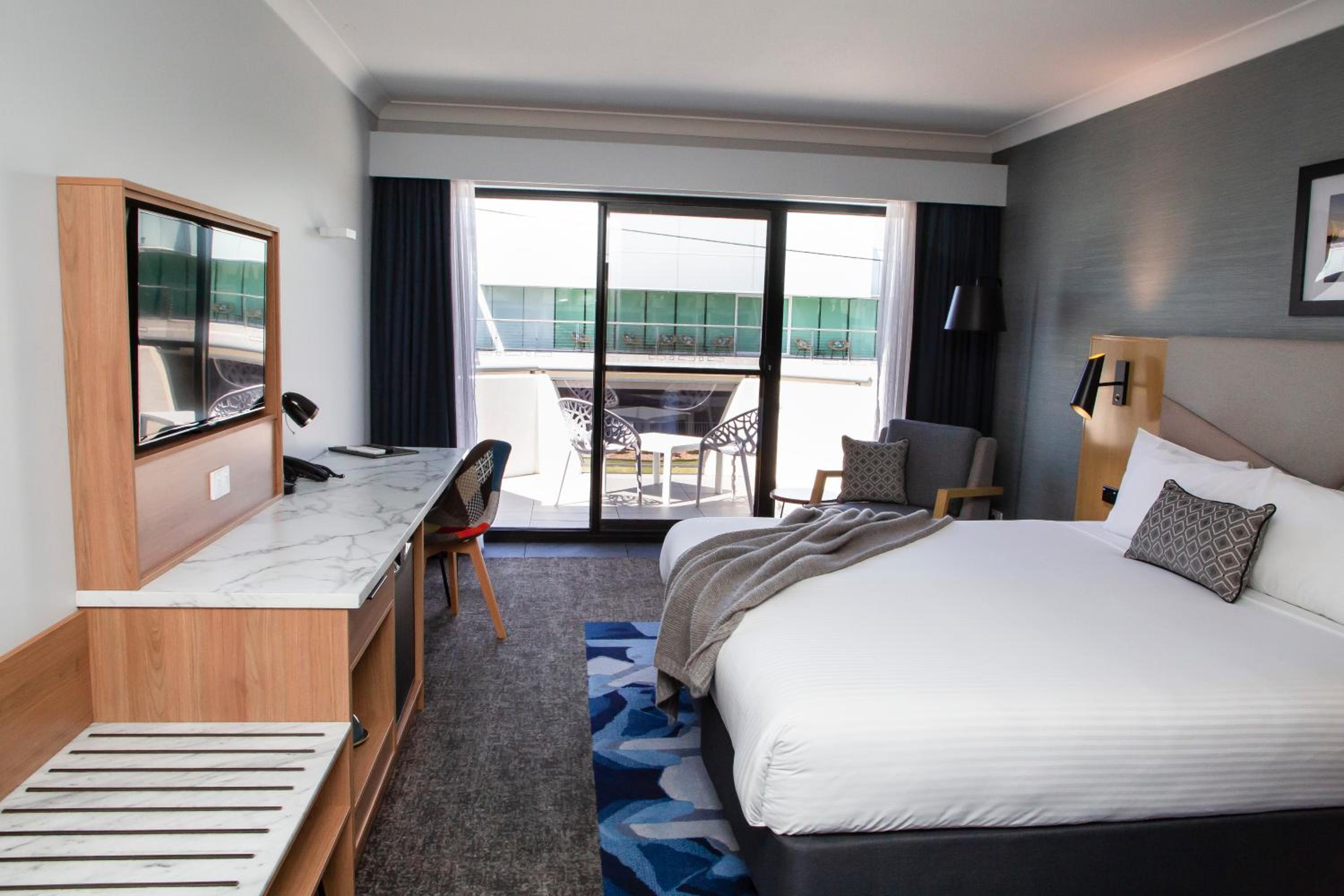 The Esplanade Motel