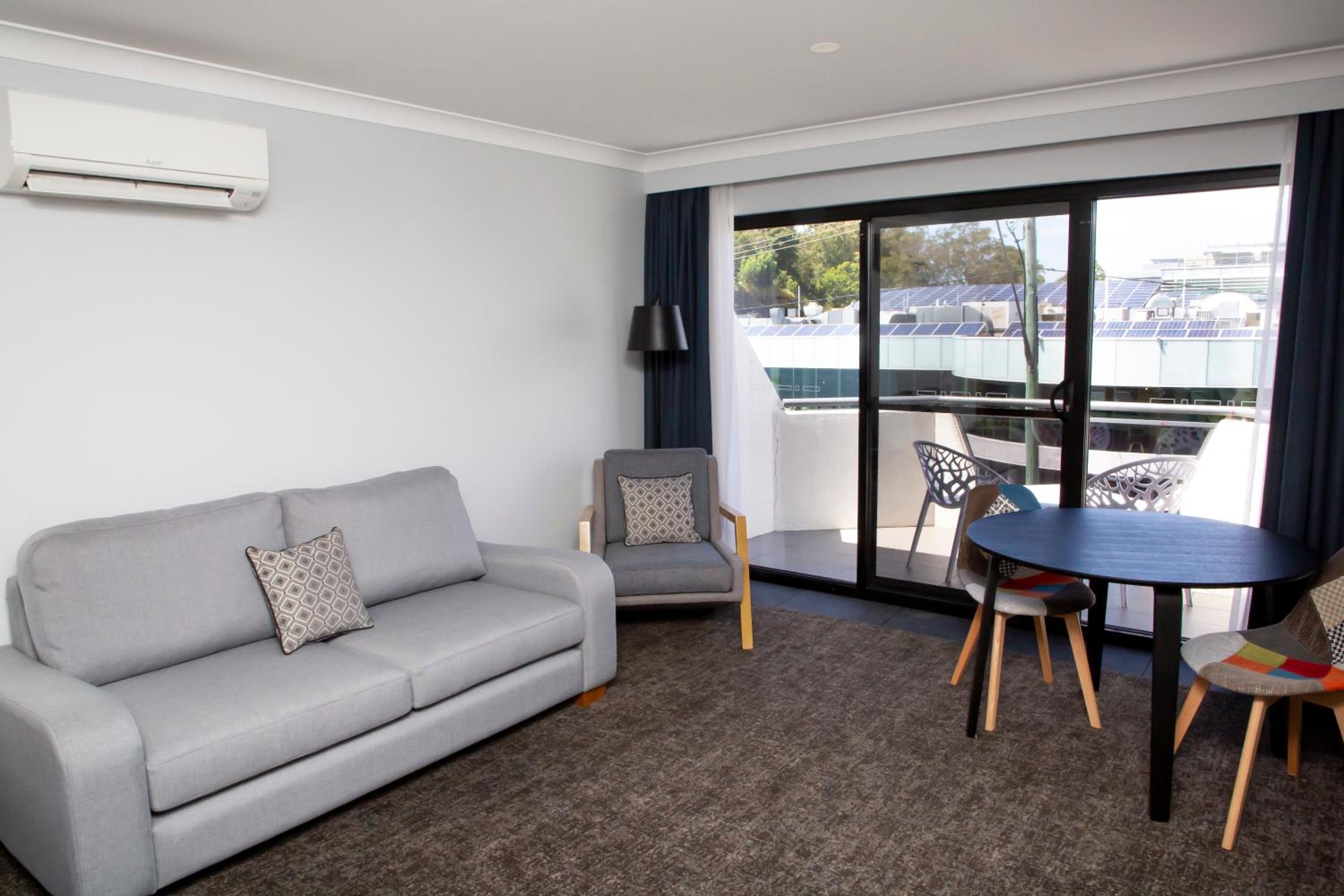The Esplanade Motel