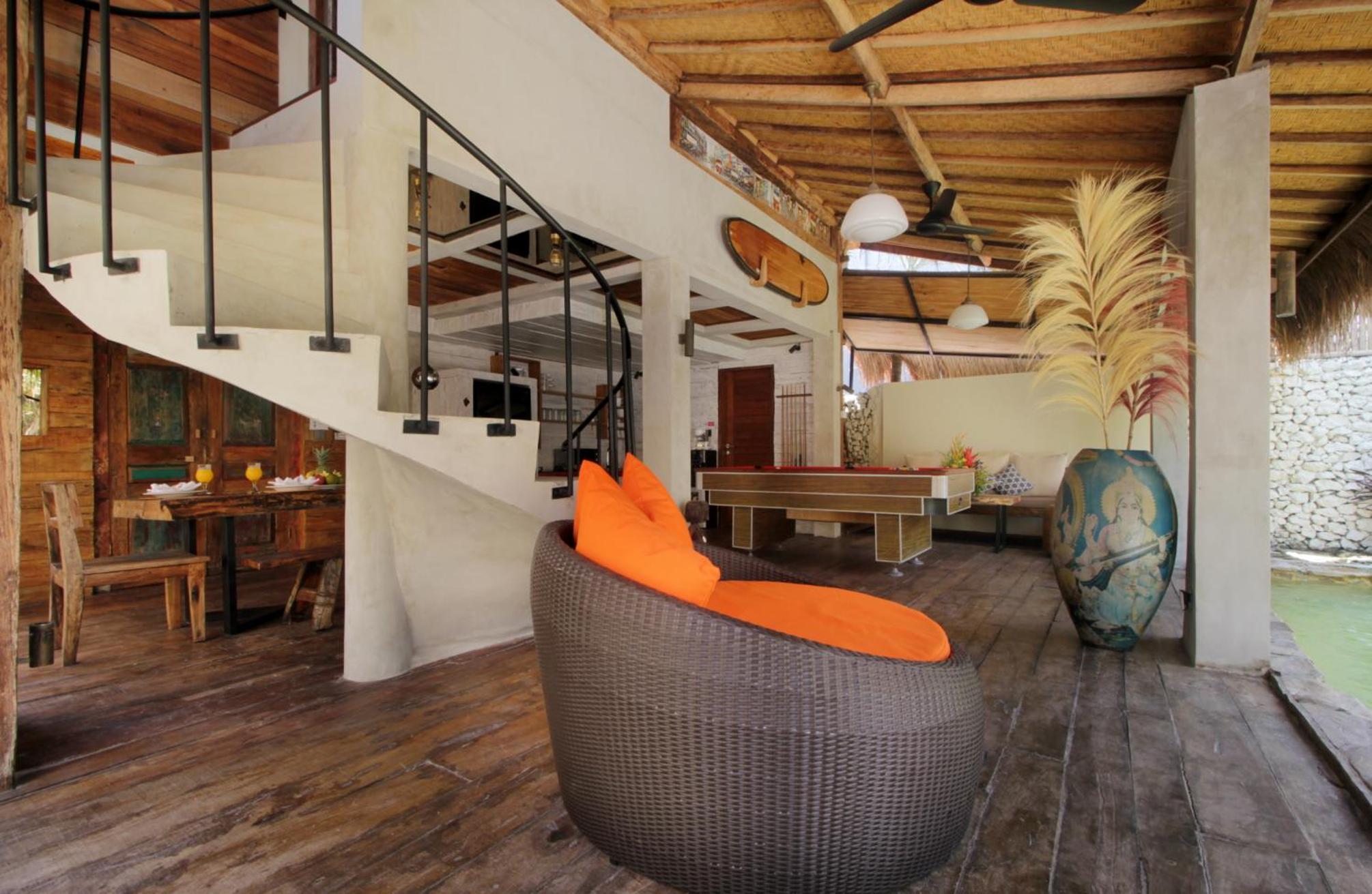 lounge