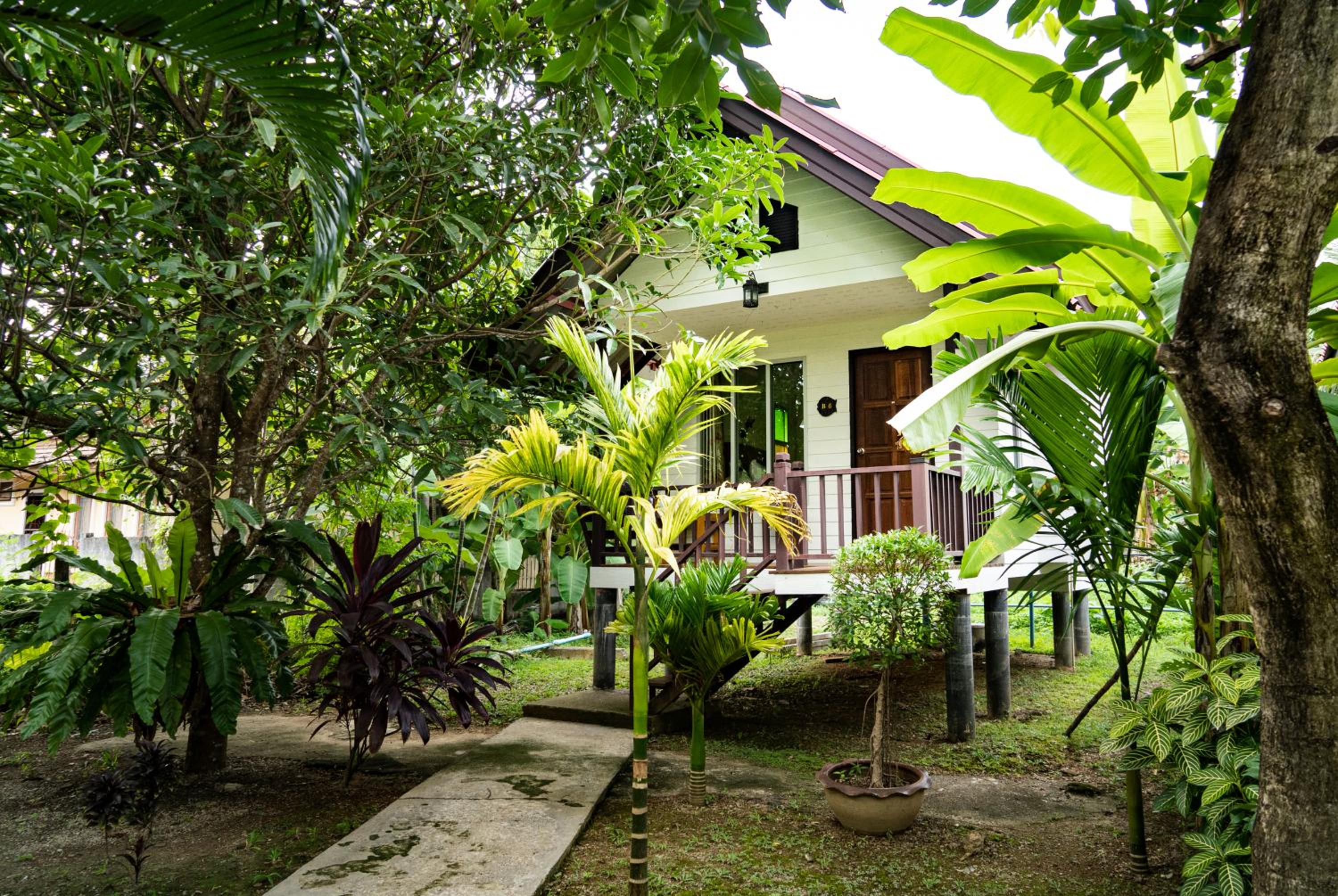 Lanta Andaleaf Bungalow - SHA Extra Plus