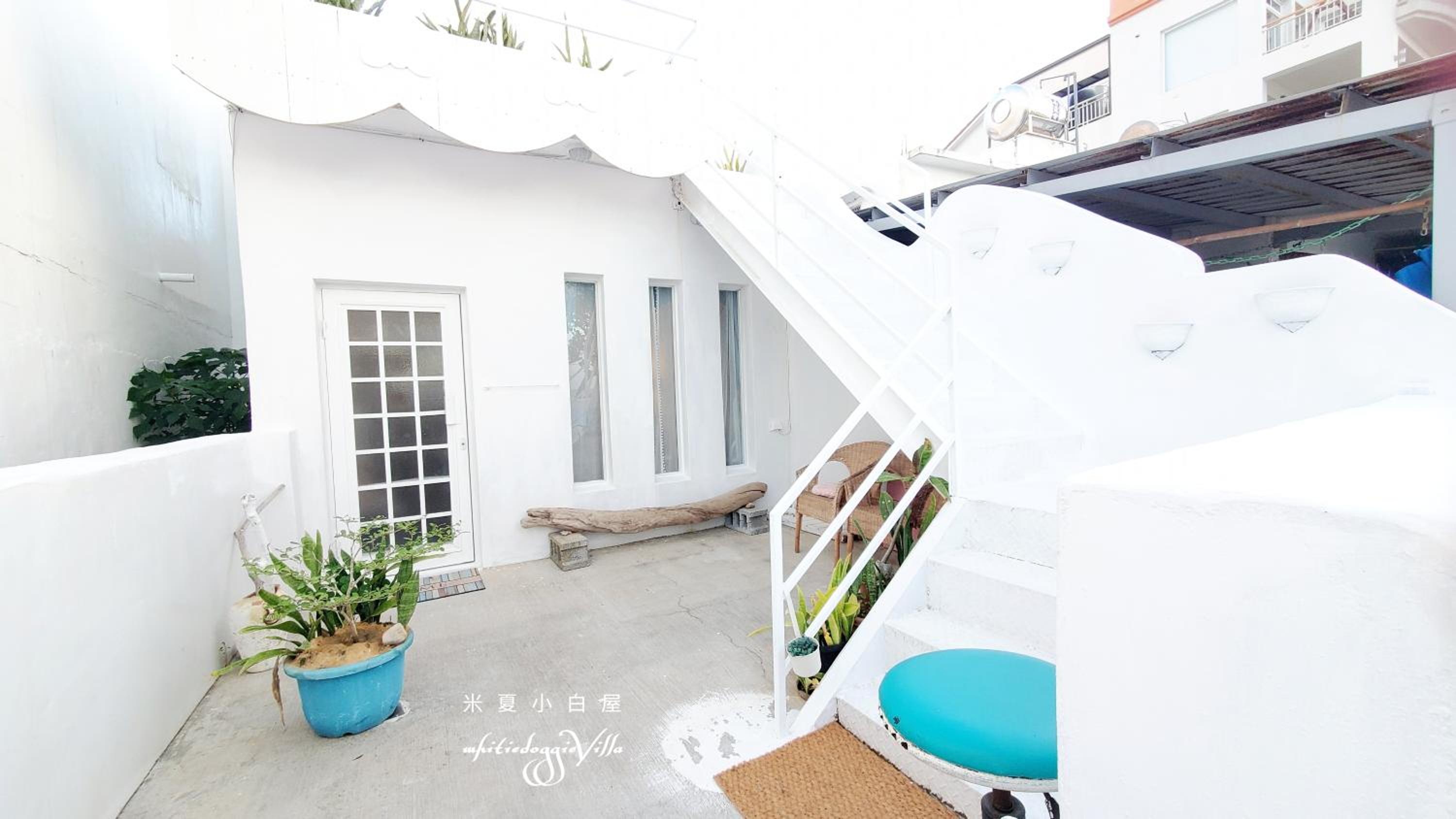 Whitiedoggie Villa II view 2
