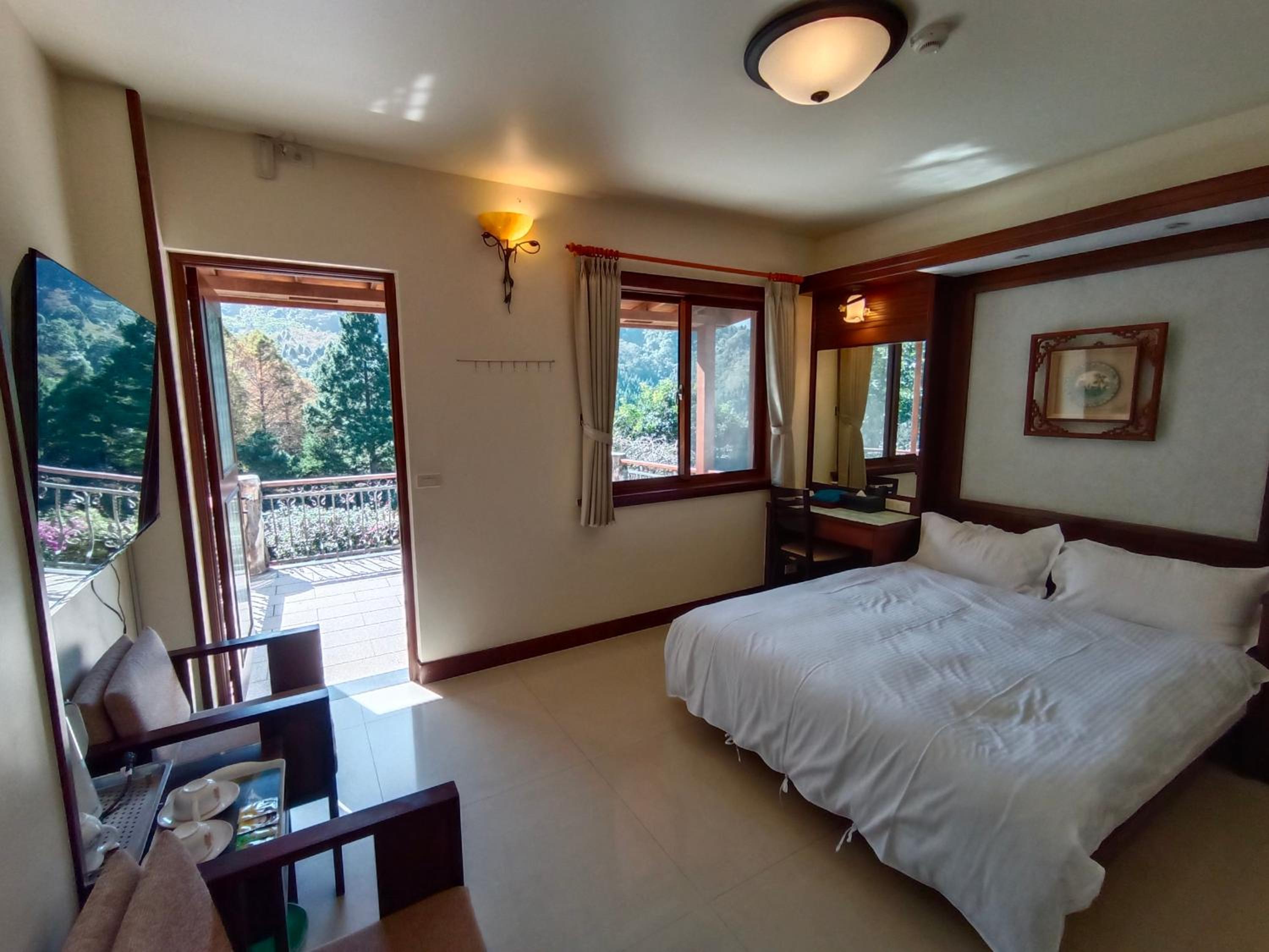 Rong Yuan Gu Homestay view 4