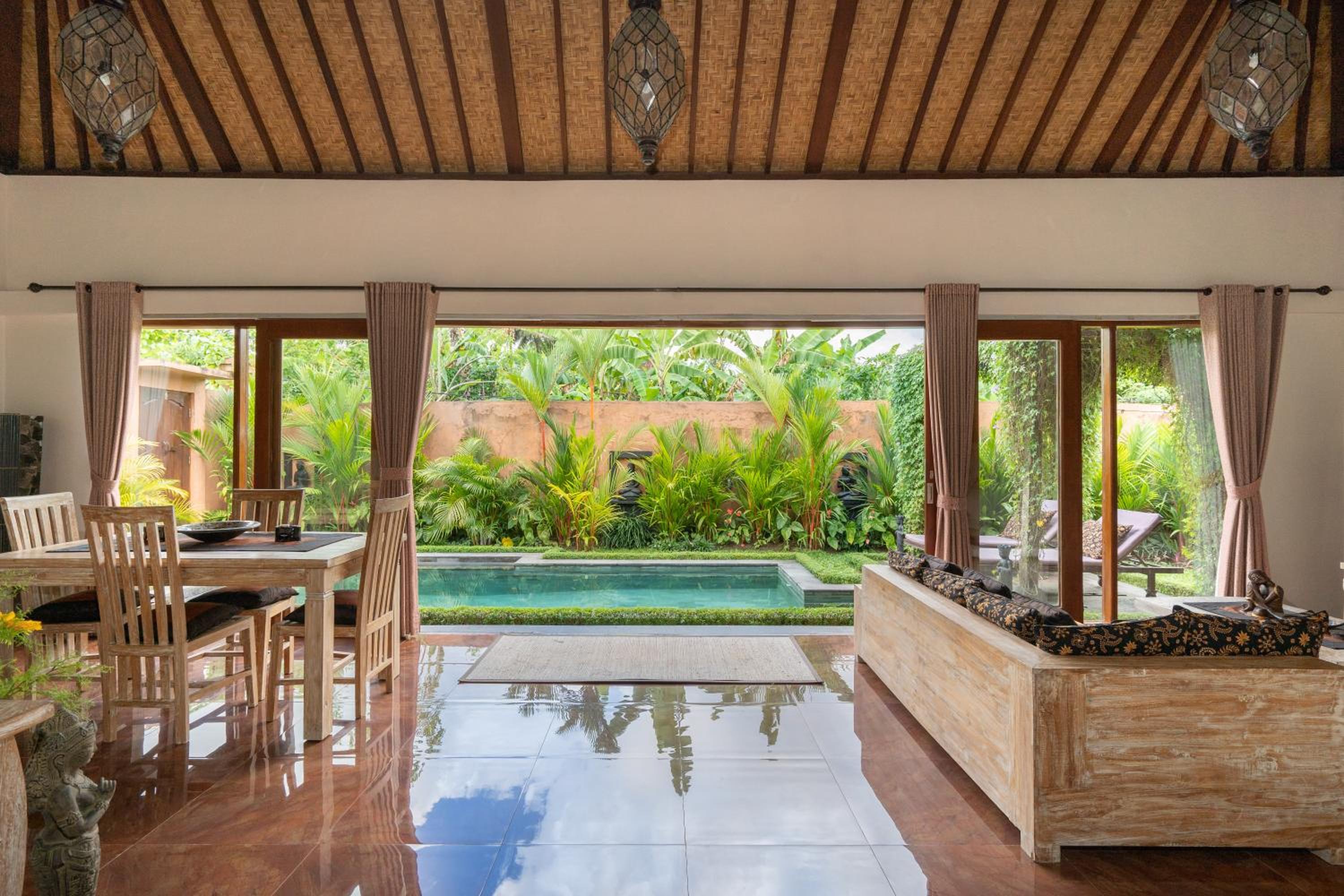 Genie Private Villa by Travellink Bali view 5