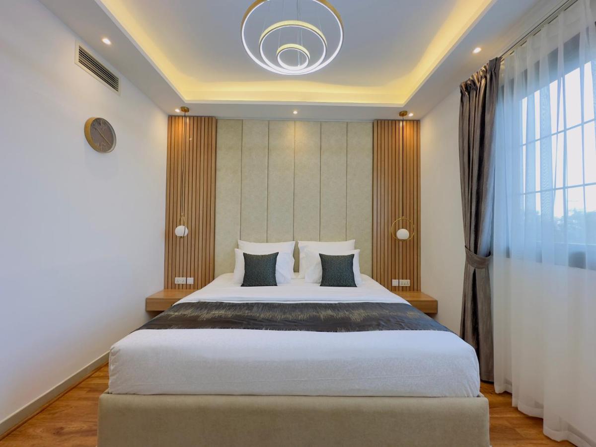 GOODWOOD SUITES HOMES VACATION