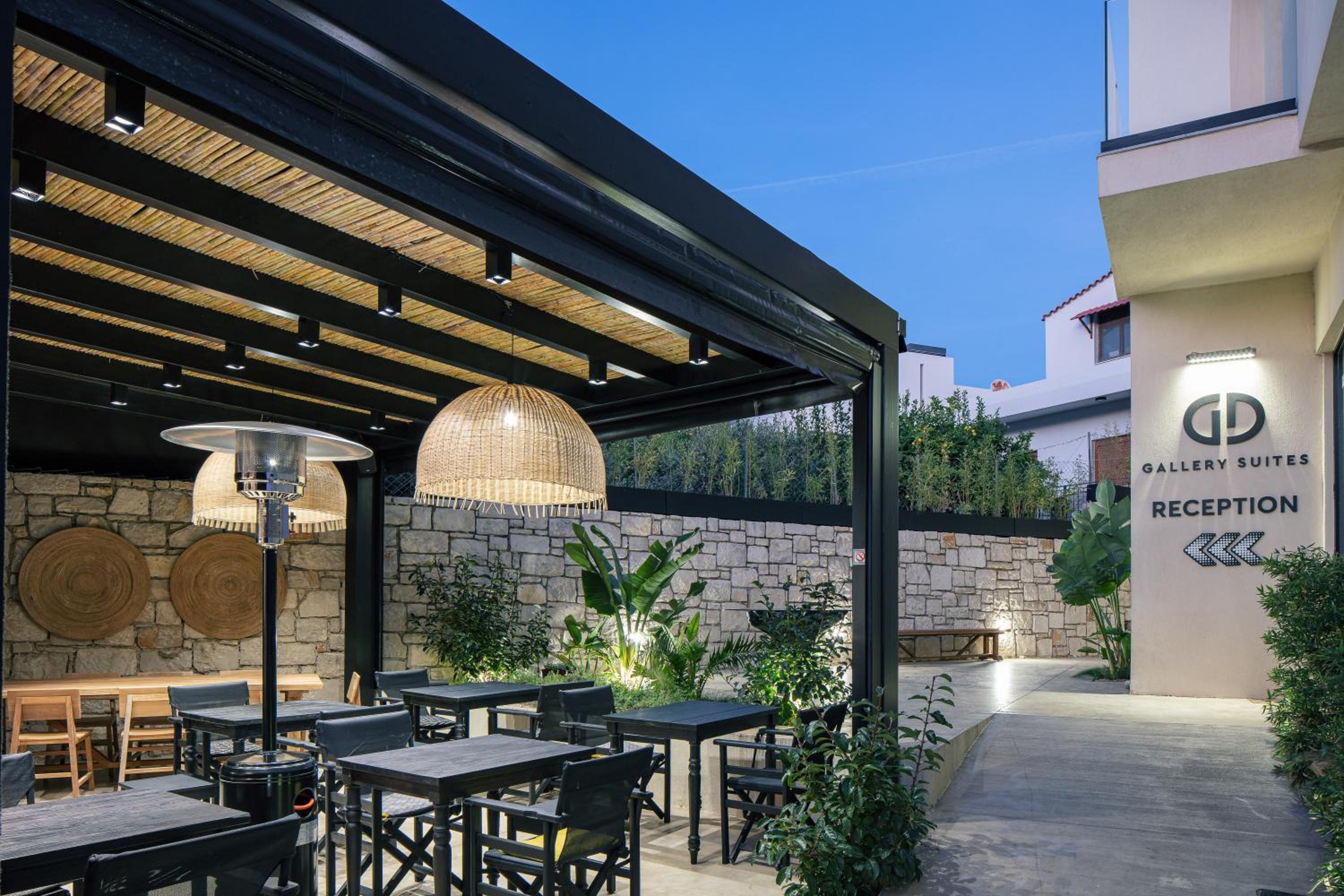 Chapter 02 Gallery Suites photo 2