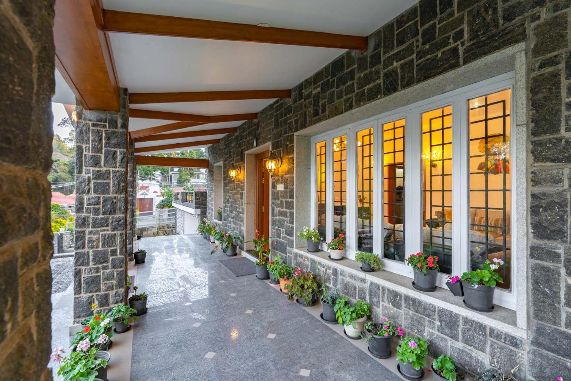 StayVista at Midsummer Mist with Free Breakfast In Kodaikanal view 2