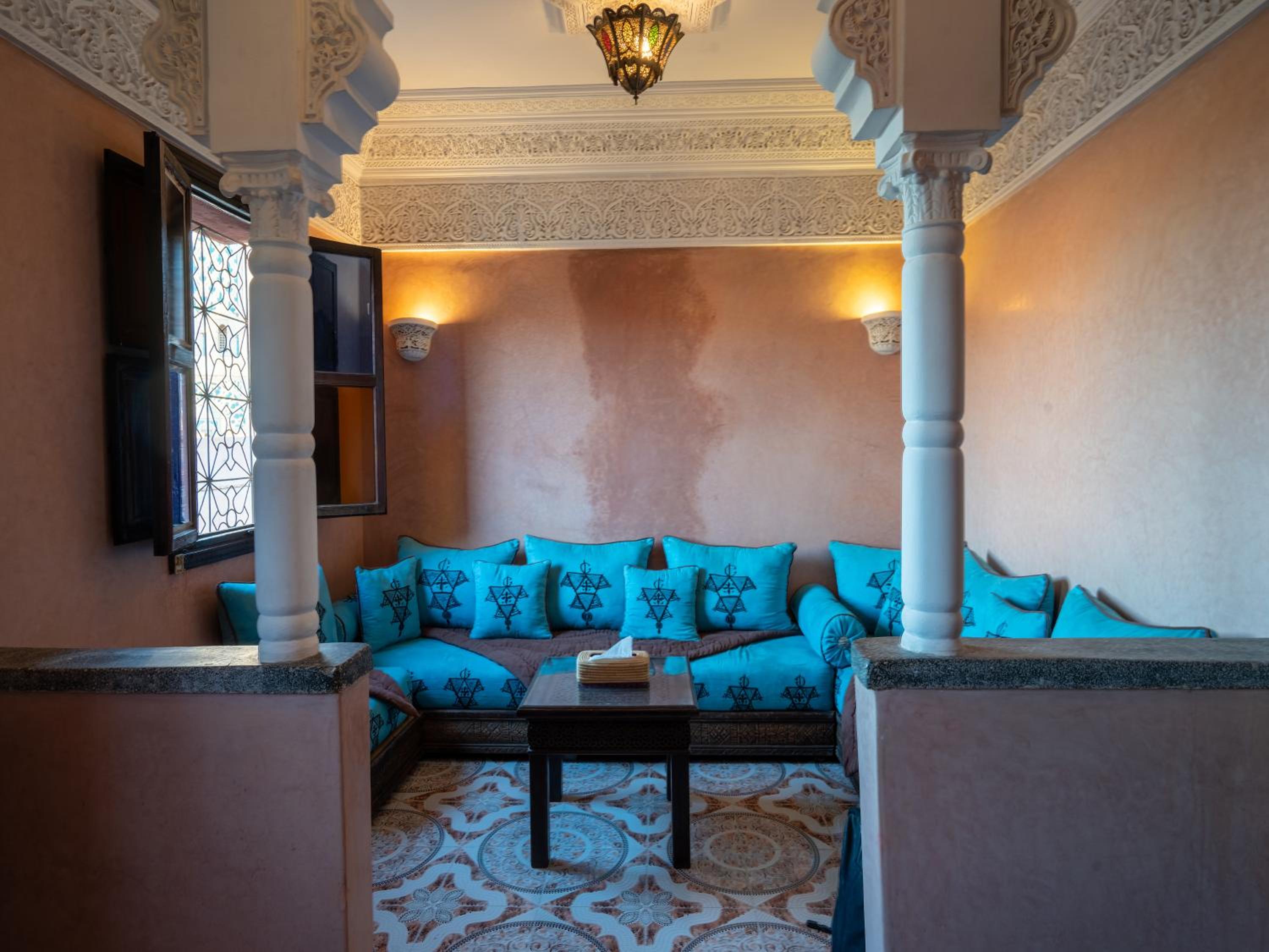 lounge