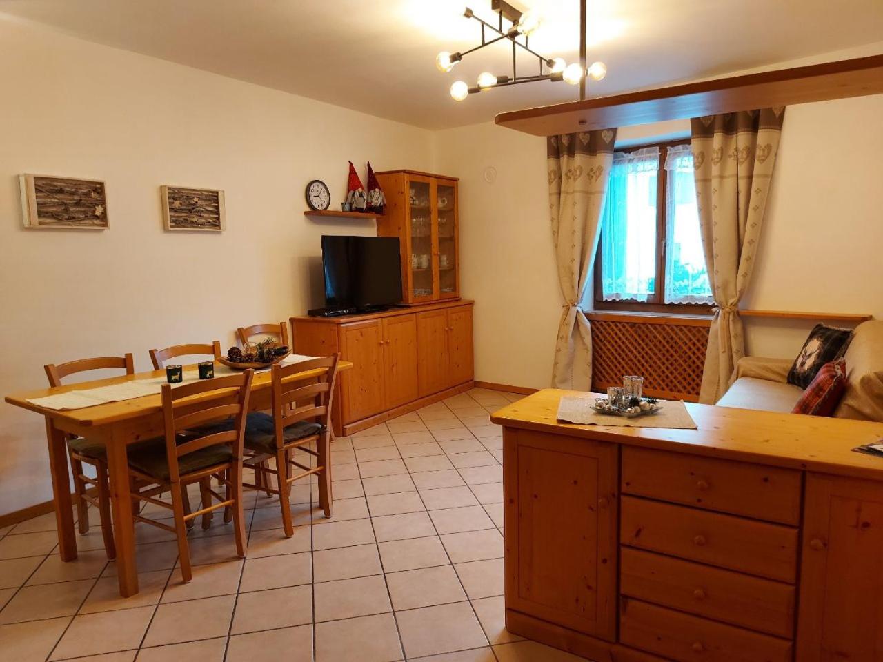 Appartamenti Osti Sansoni Mariarosa view 3