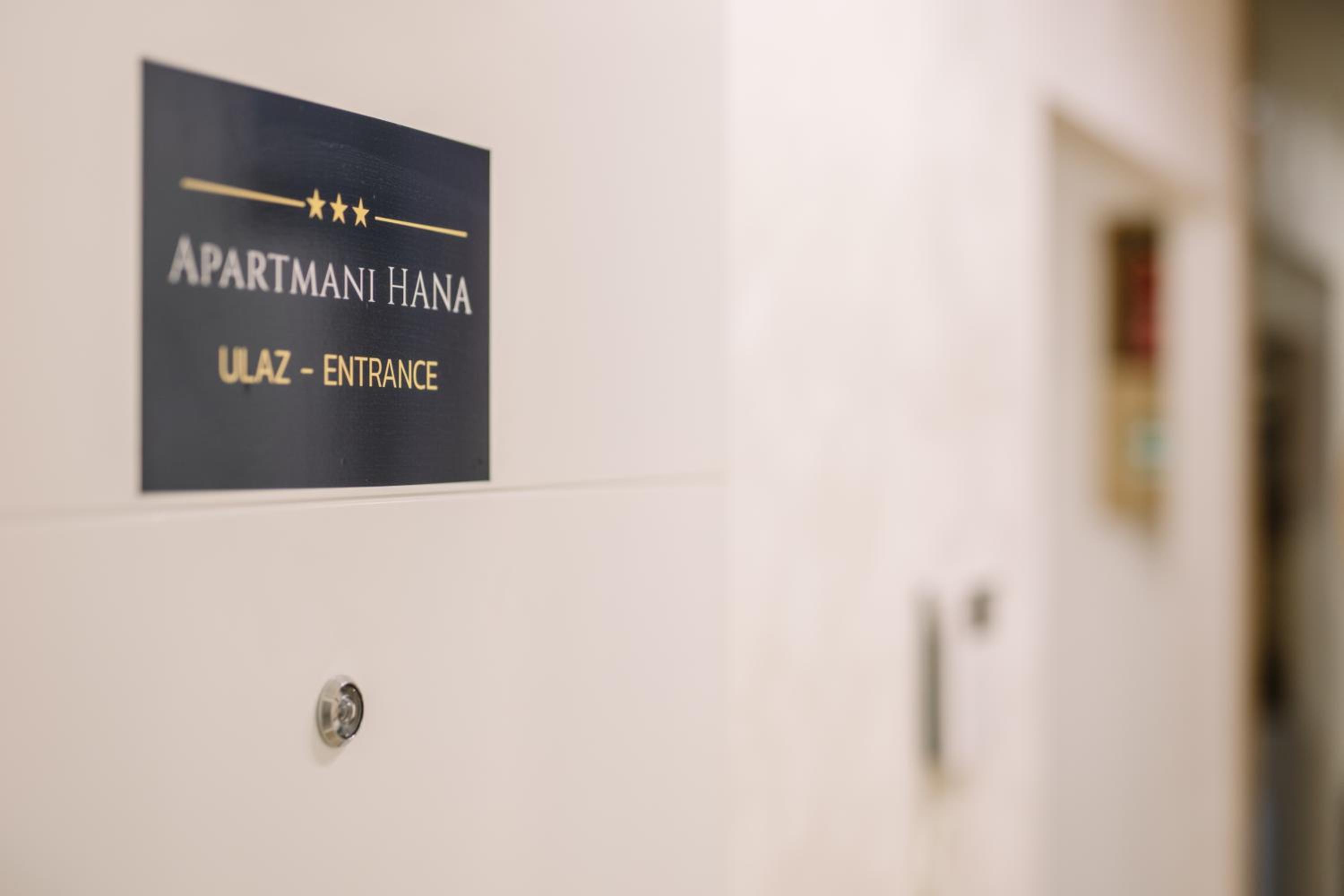 Apartments Hana City Center