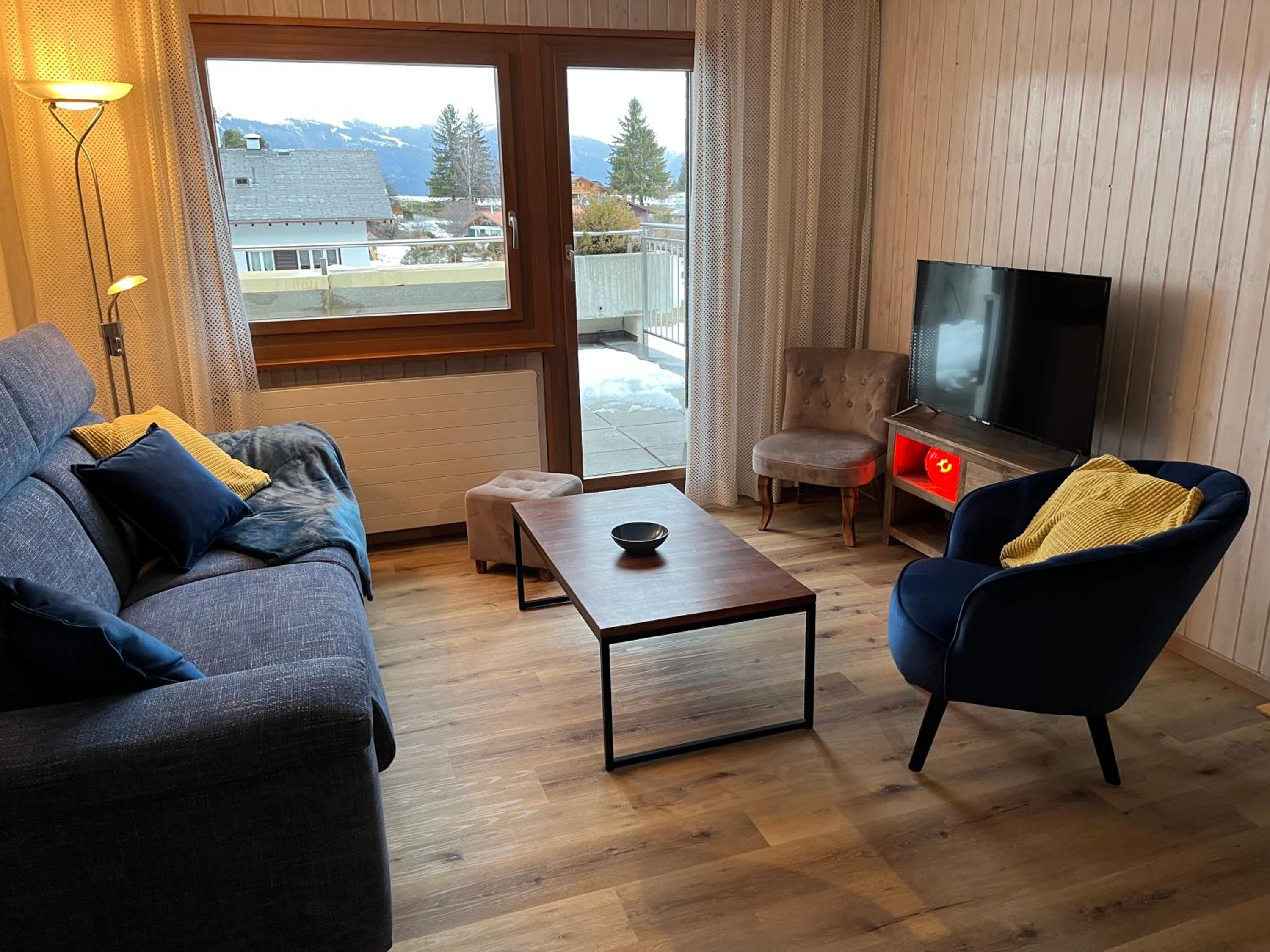 Au village de Nax, ravissant 2 pièces et demi avec terrasse view 3