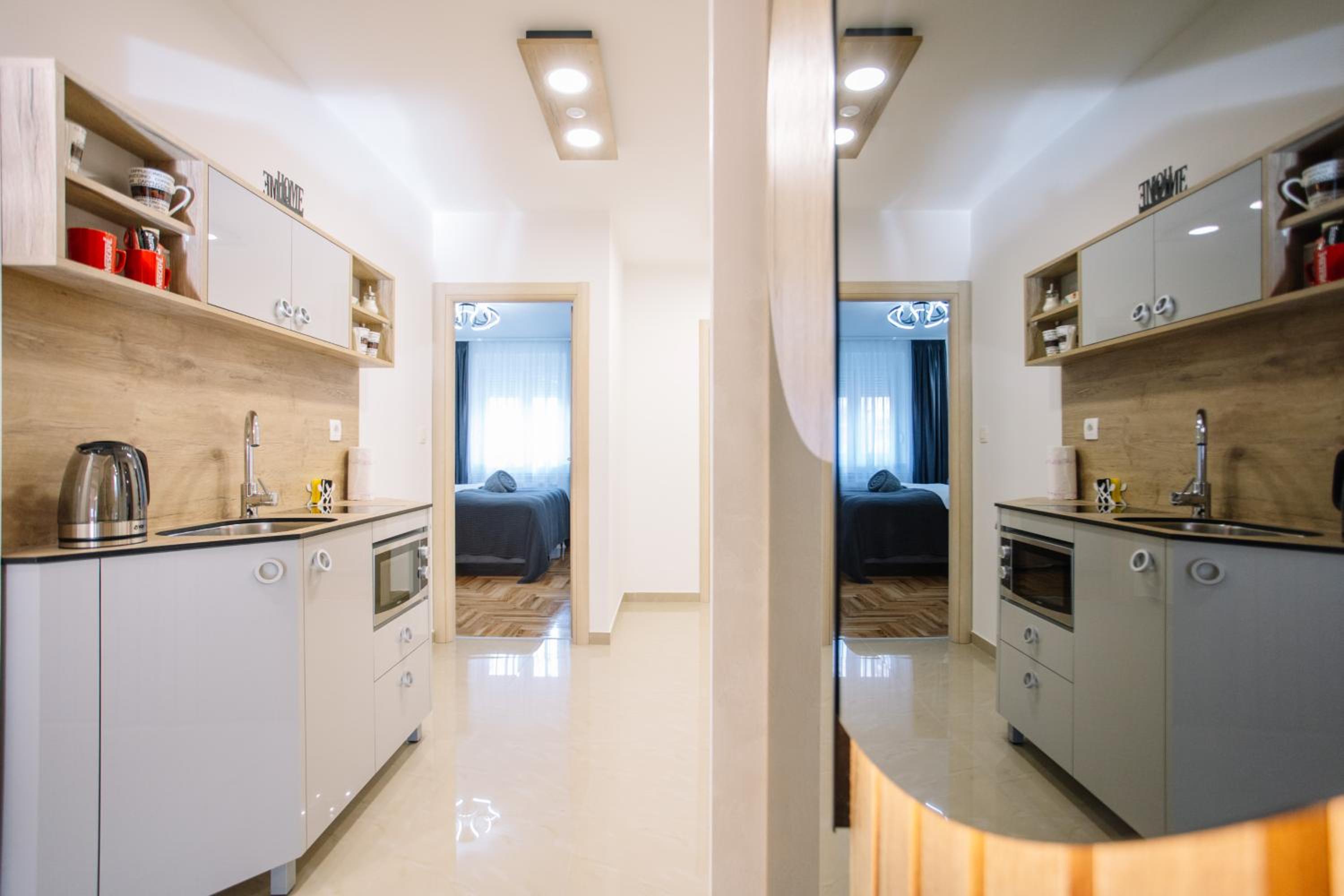 Apartments Hana City Center