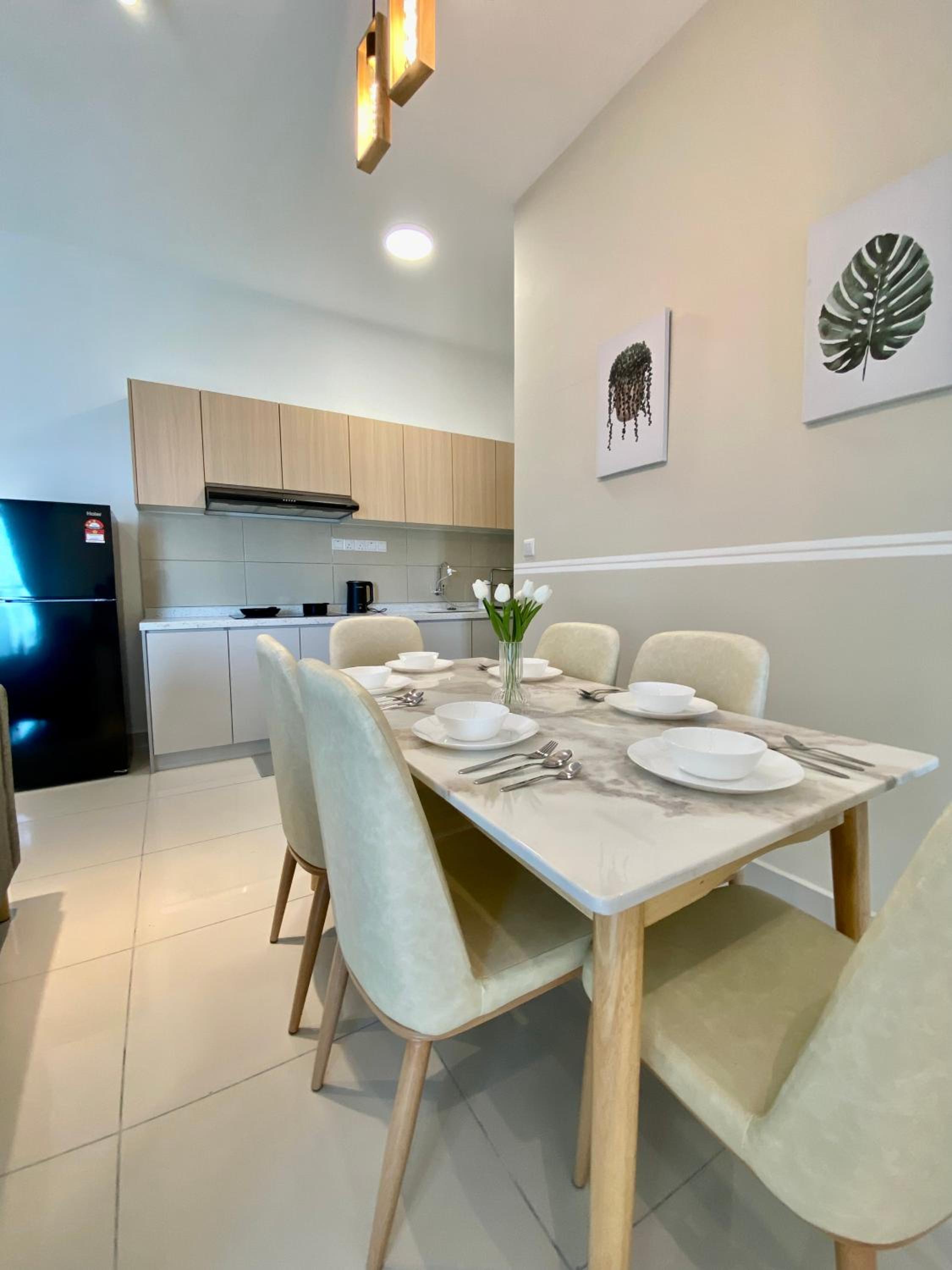 TR Residence Near Titiwangsa LRT By Iconique