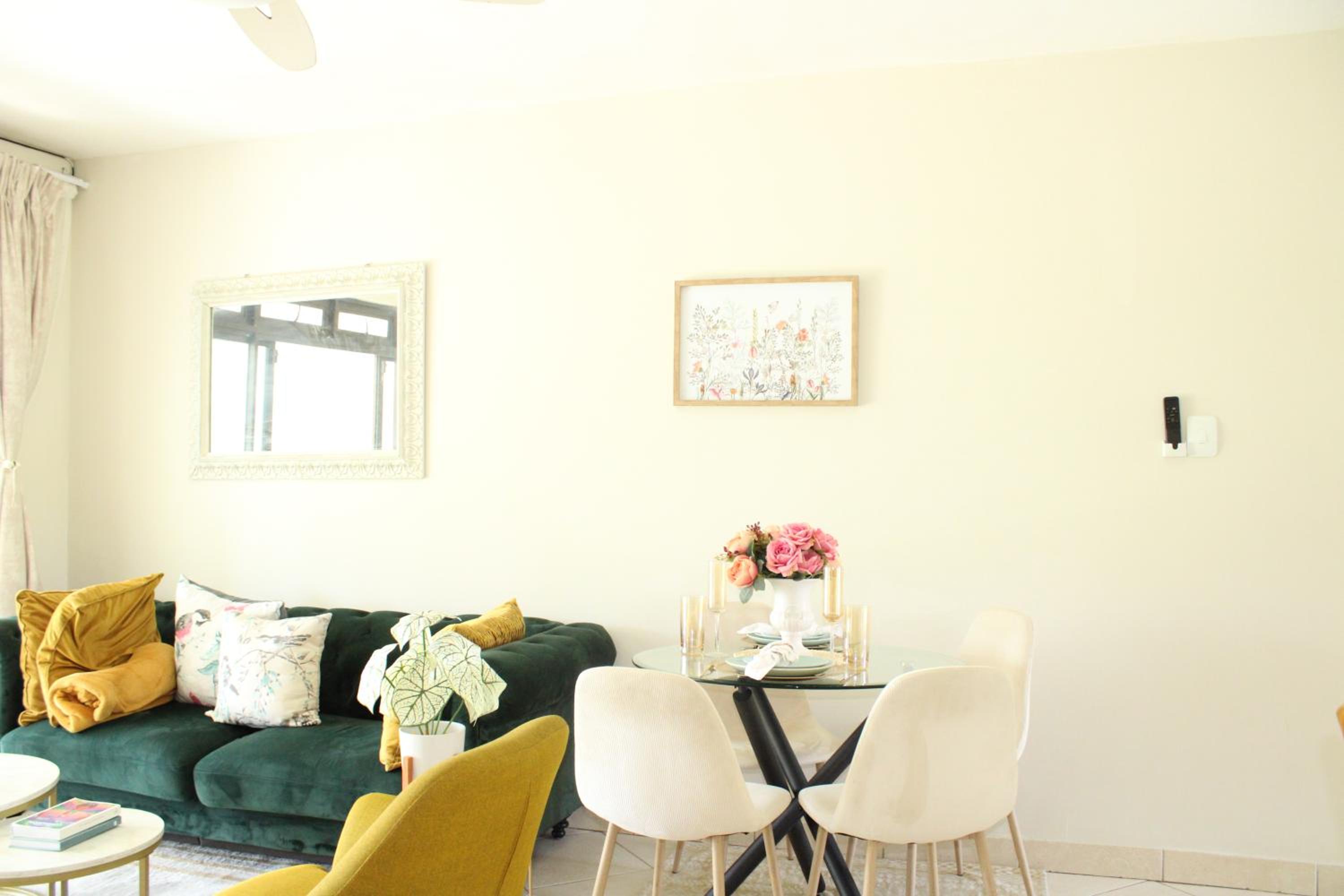 Tinley Manor Holiday Apartment