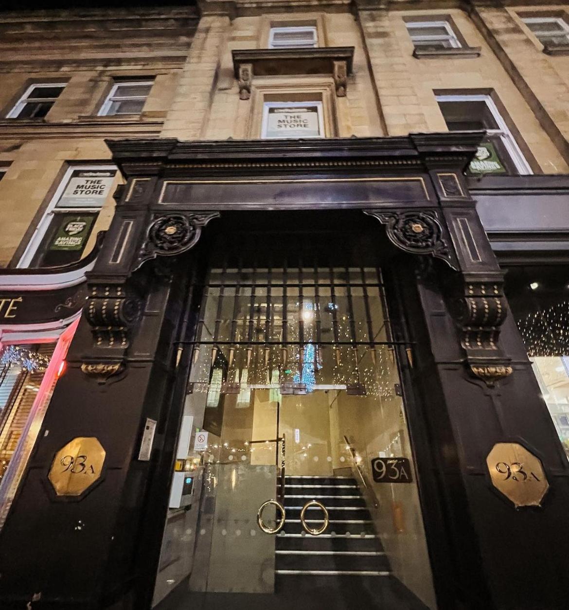 NE1 Luxury City Centre Apartment
