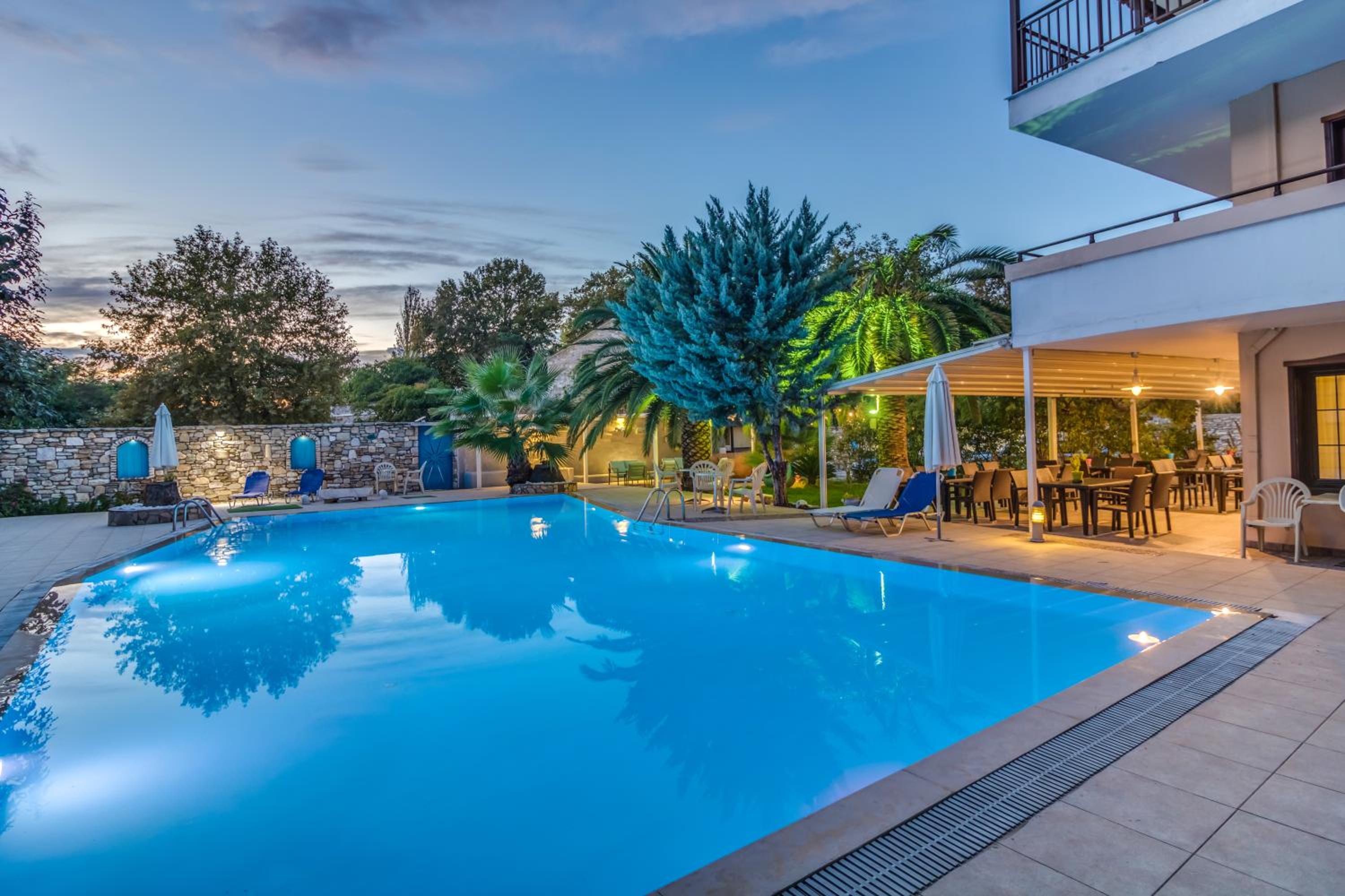 swimming pool