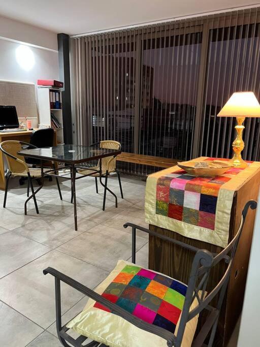 LUMINOSO piso con jacuzzi