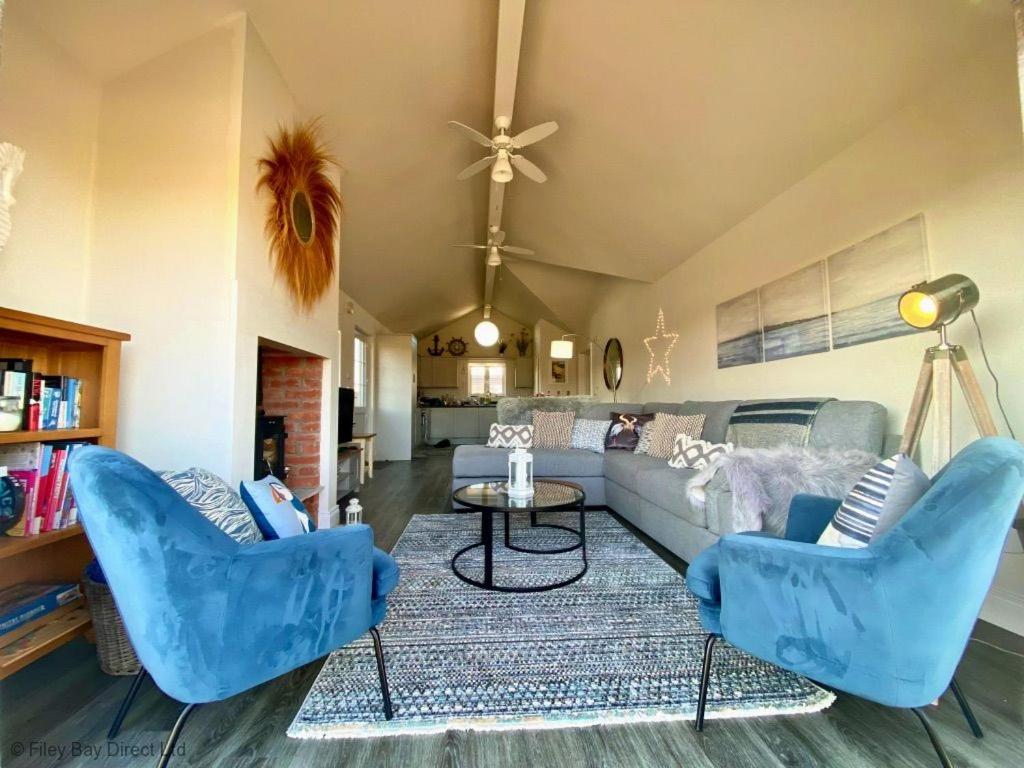 Seahorse Lodge at The Bay Filey, sleeps up to 6, and 2 dogs stay for free! view 5