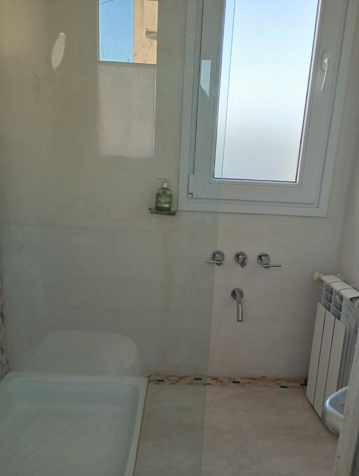 Calida y acogedora casa ubicada en barrio residencial