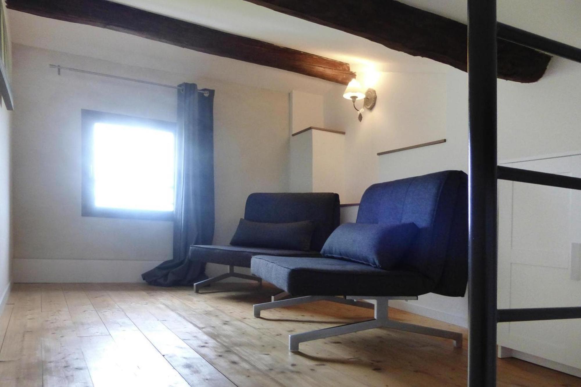 Relaxing Home Near Pool in Malaucène