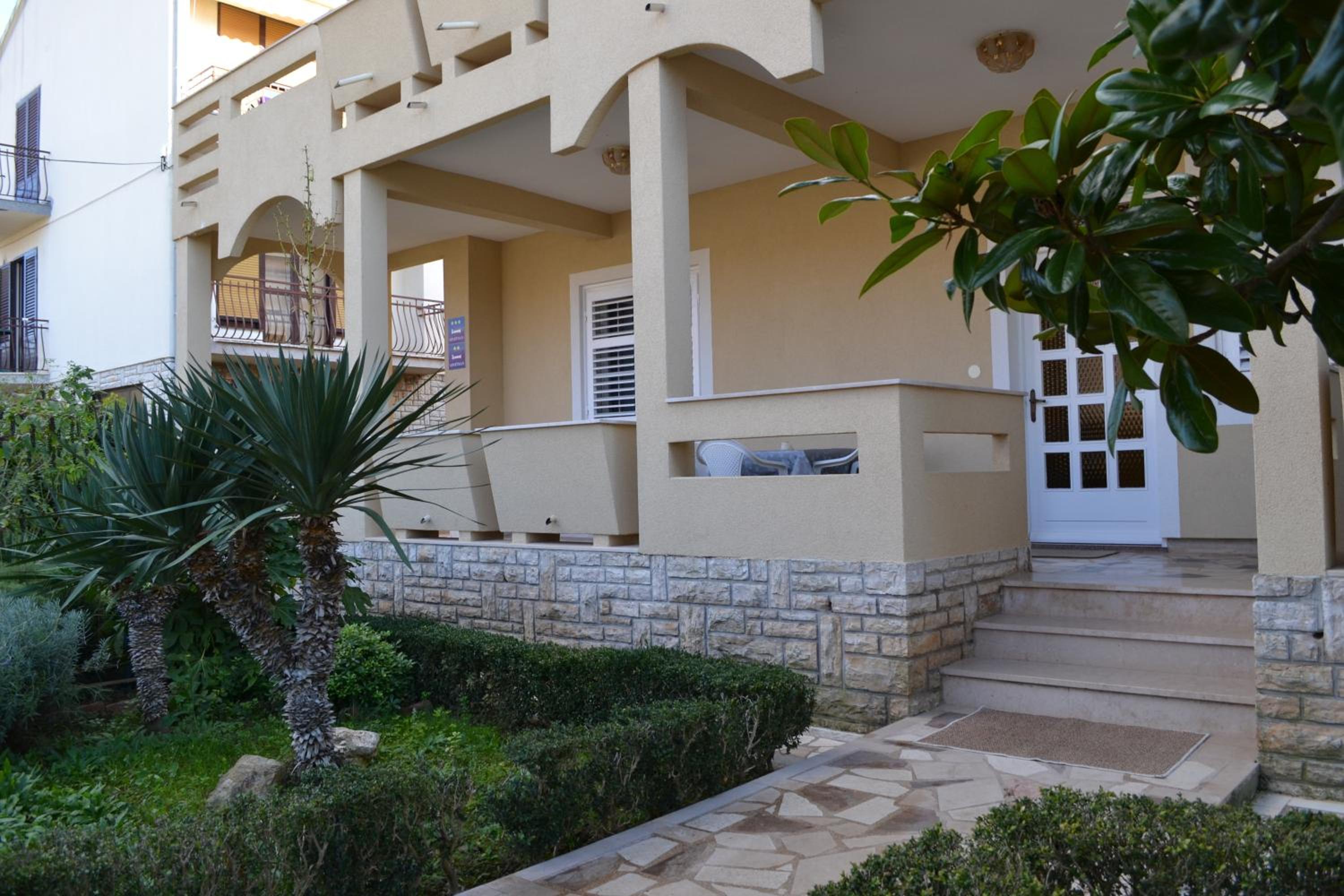 Apartments Sanda