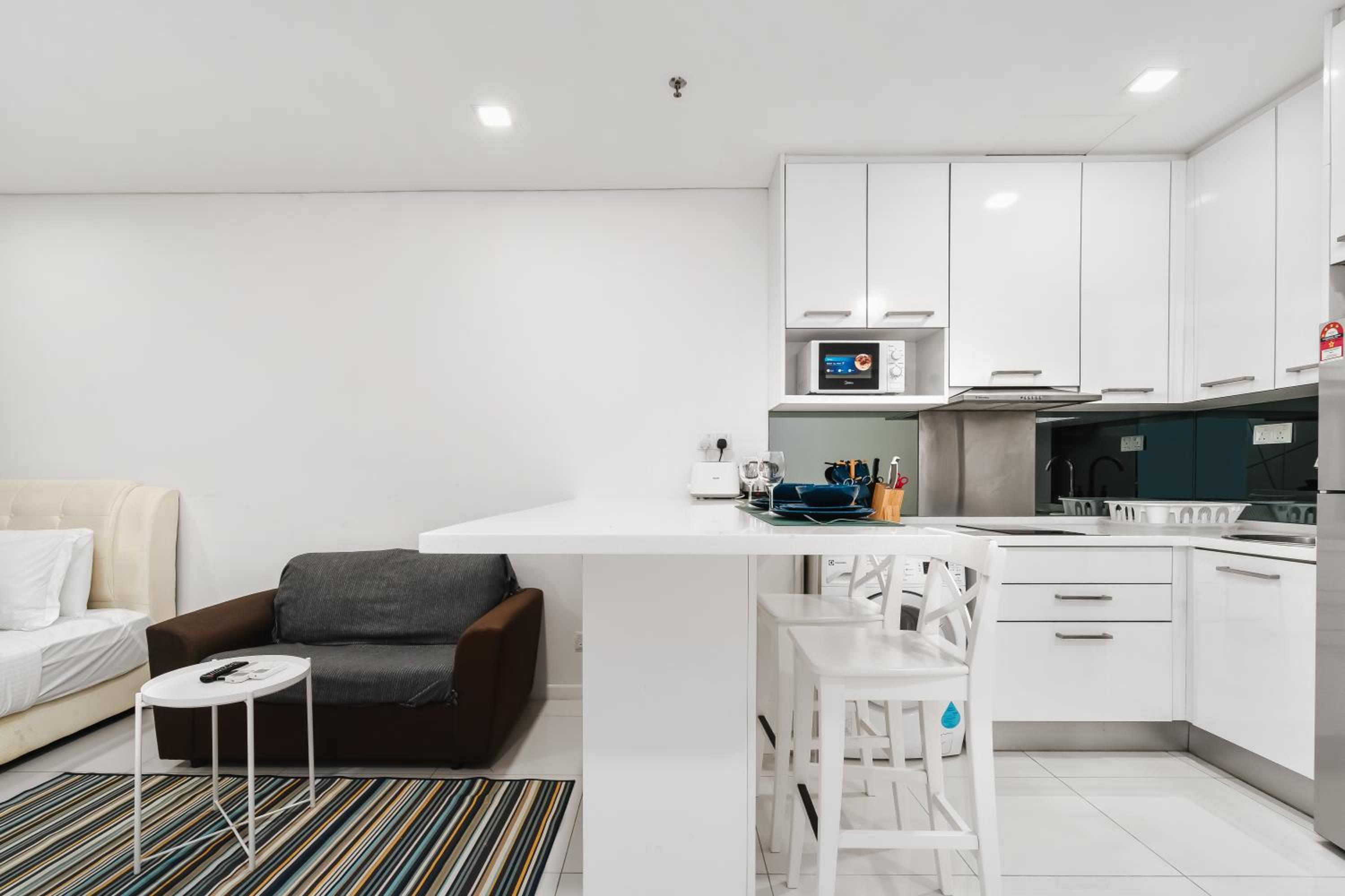 Summer Suites KLCC Apartments by Soulasia