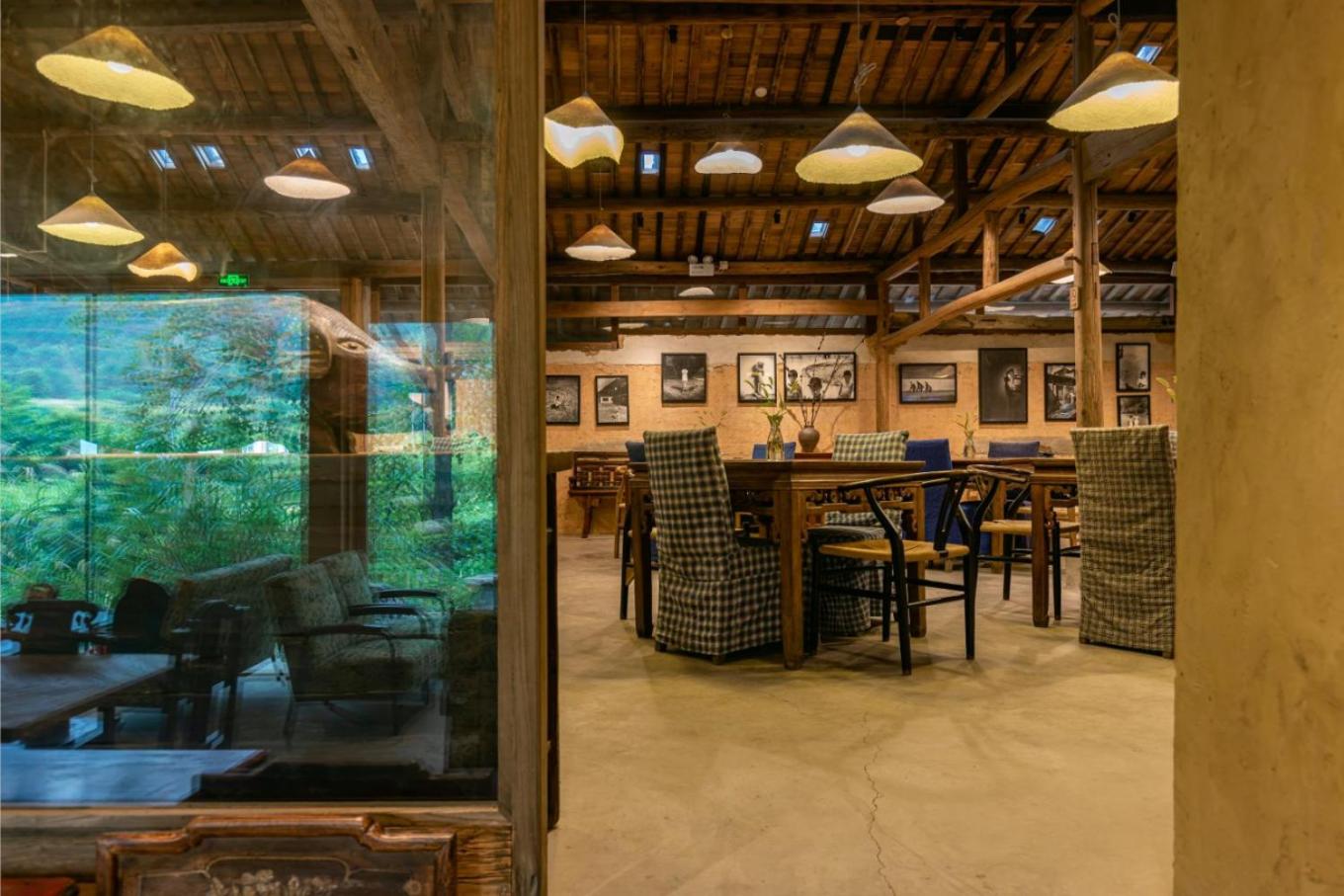 Pig's Inn Bishan Oil Factory