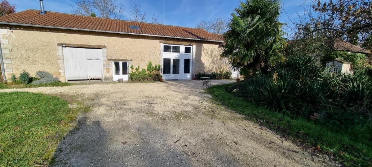 Gîtes à la campagne - La Petite Clavelie view 5