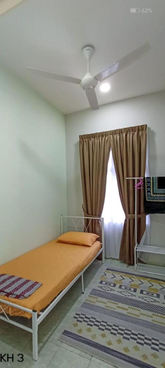 WK HOMESTAY PASIR MAS photo 4