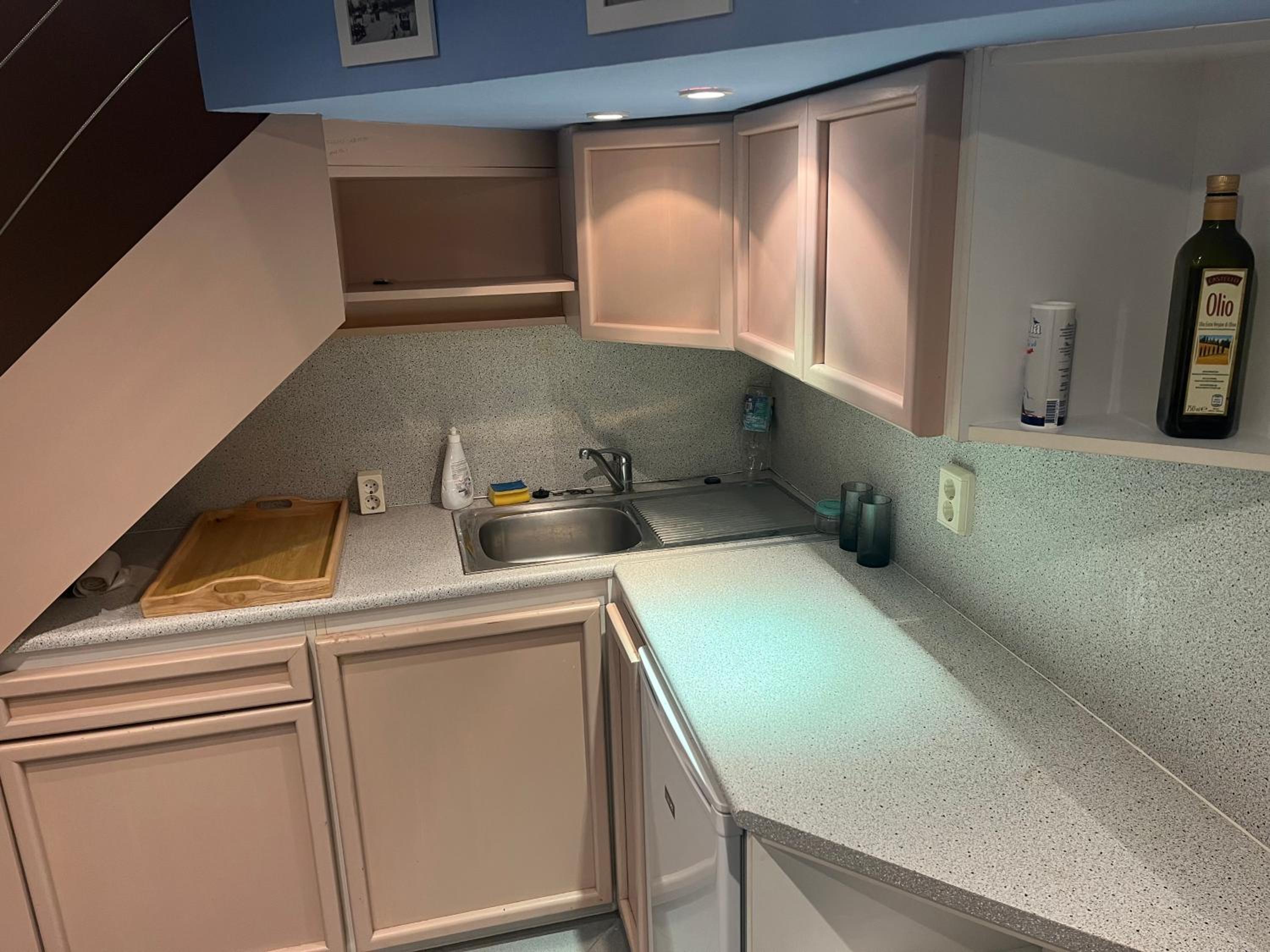 Rising Sun Hill Apartment