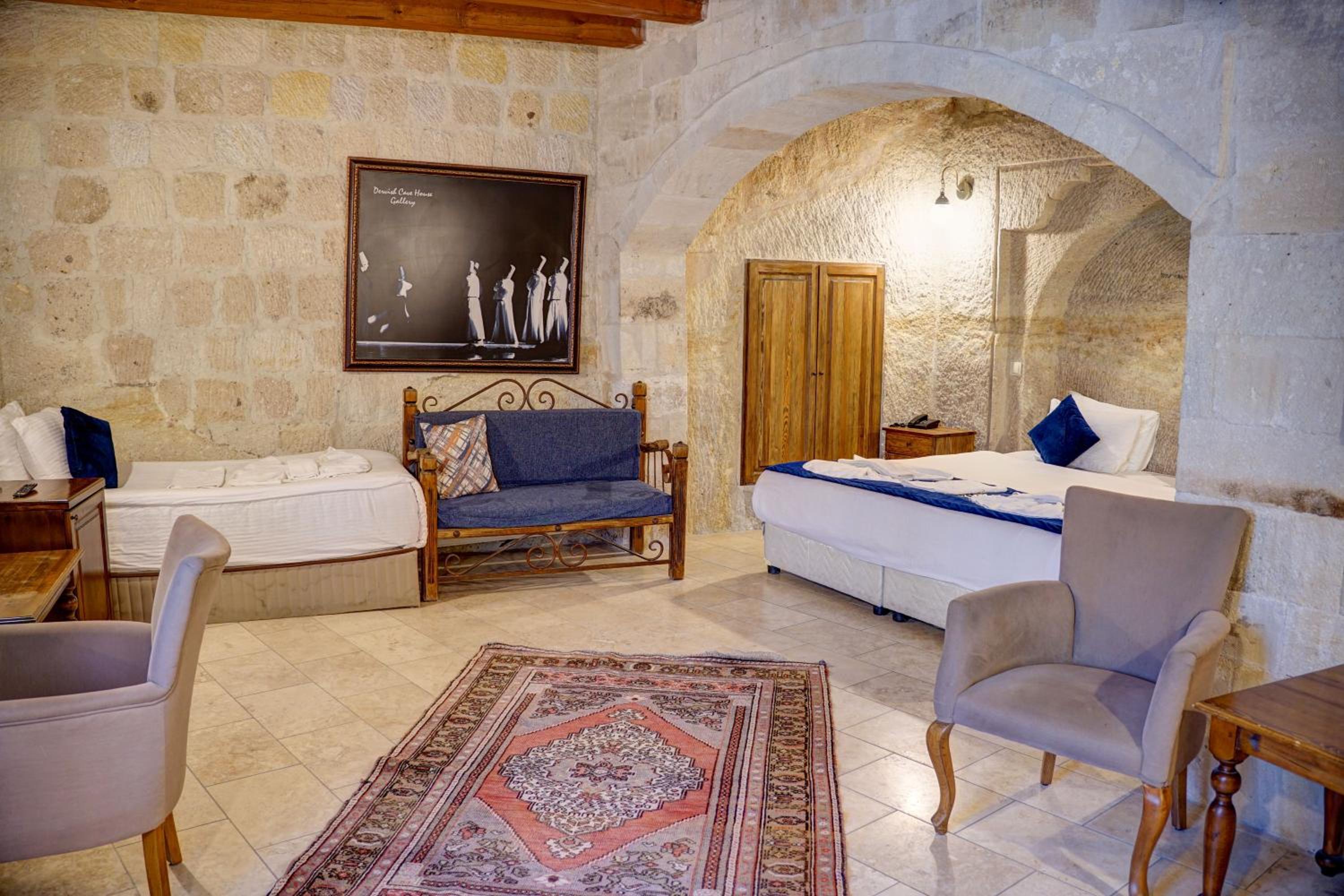 Elegance Cave Suites & Restaurant - Image 100