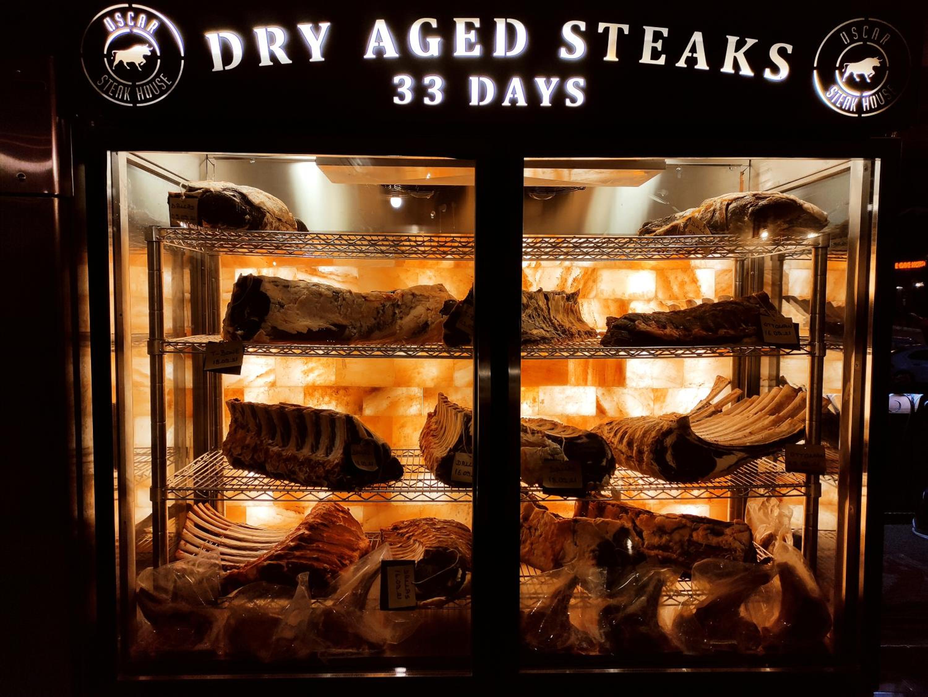 Elegance Cave Suites & Restaurant - Image 48