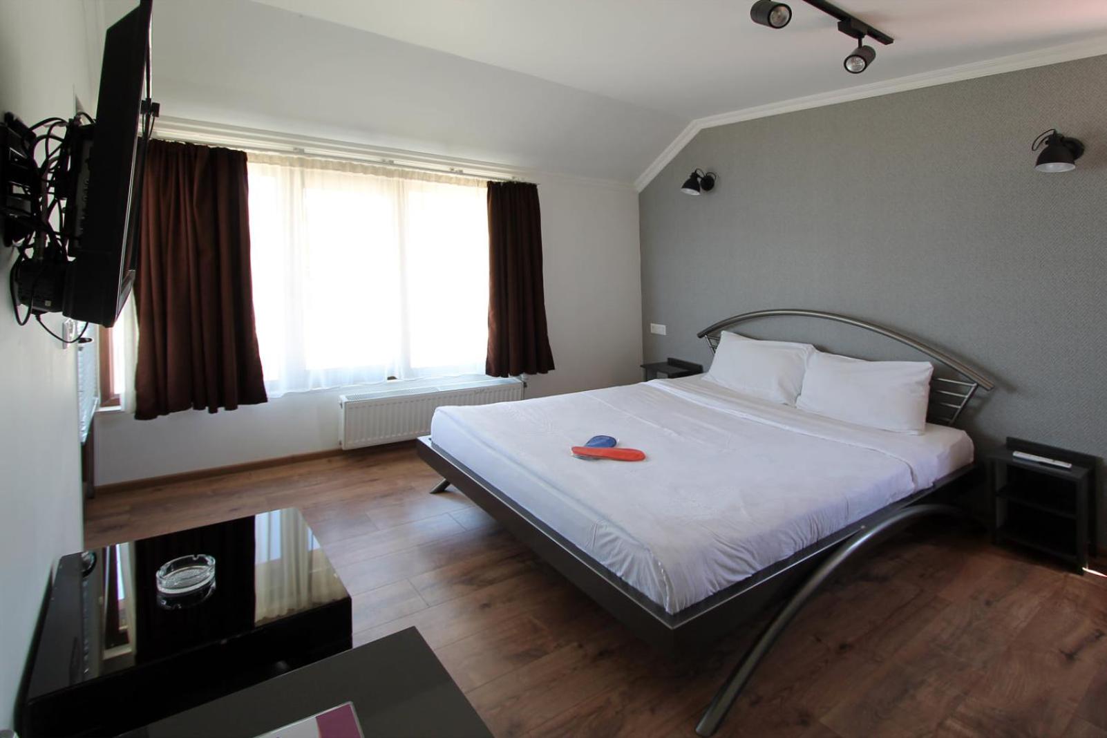 Aphra Hotel Tbilisi view 2