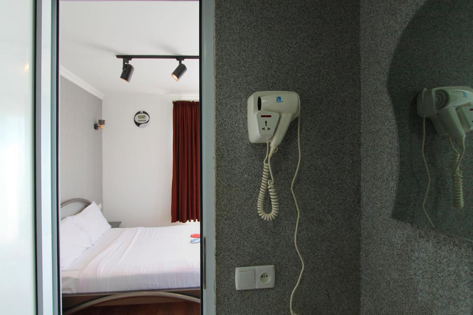 Aphra Hotel Tbilisi view 3