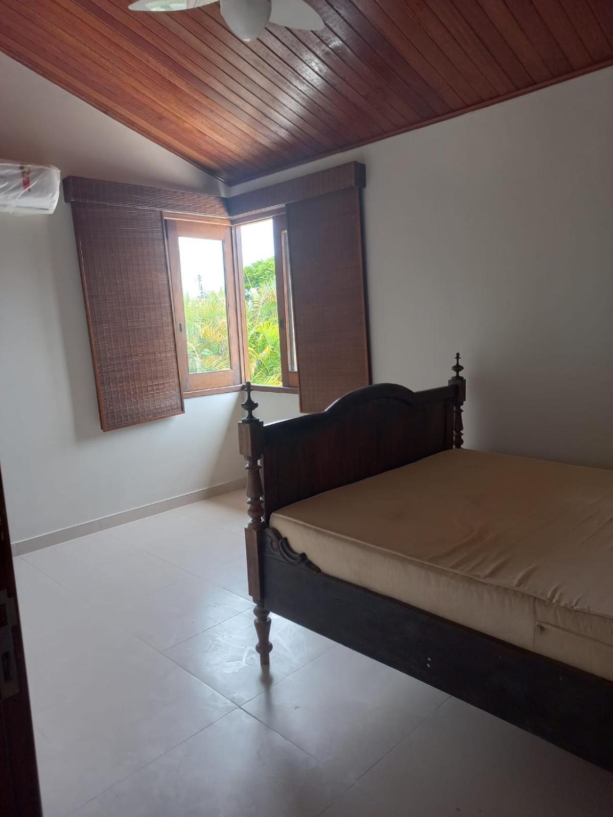 CORVINA SUMMER HOUSE