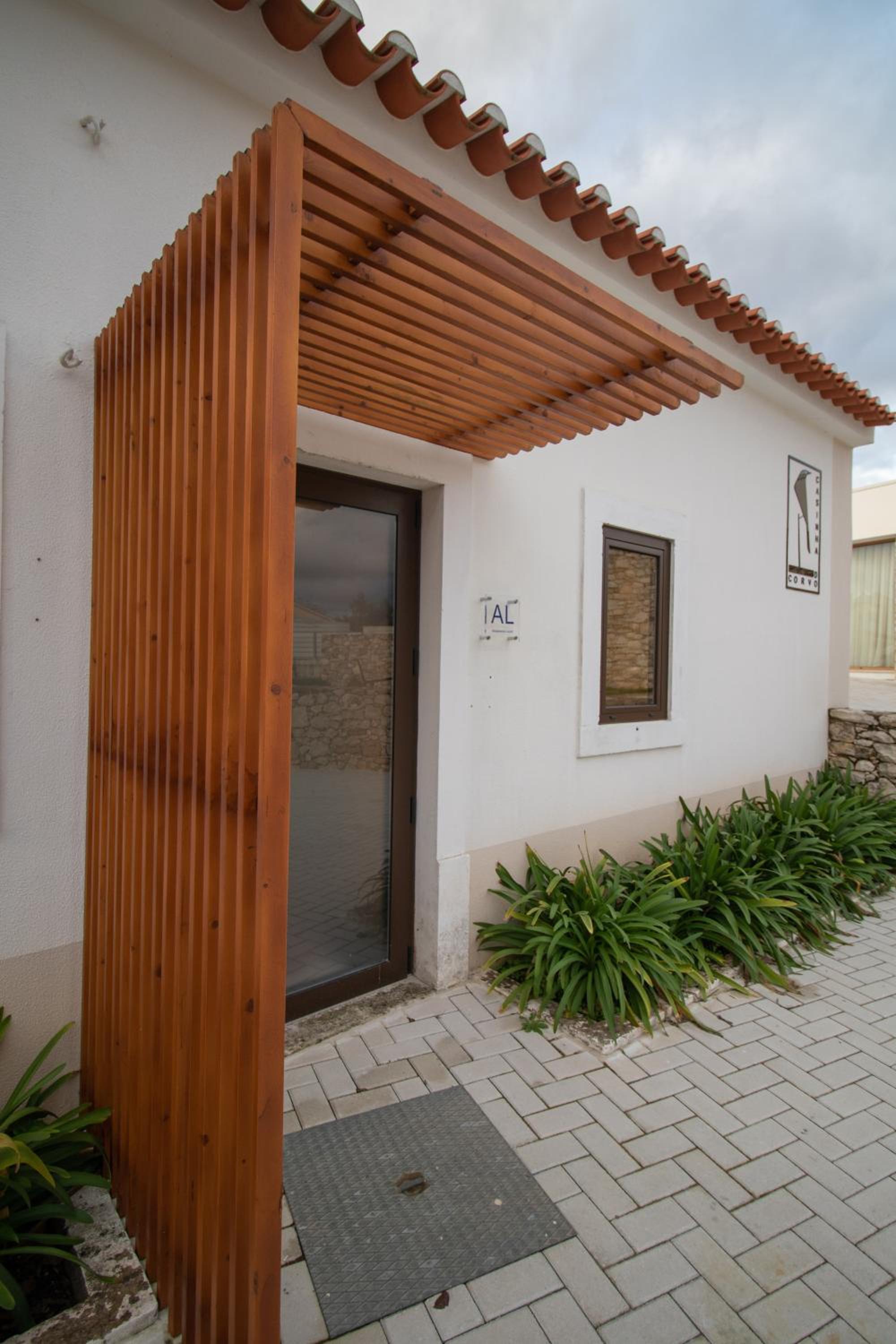 casinha do corvo view 4