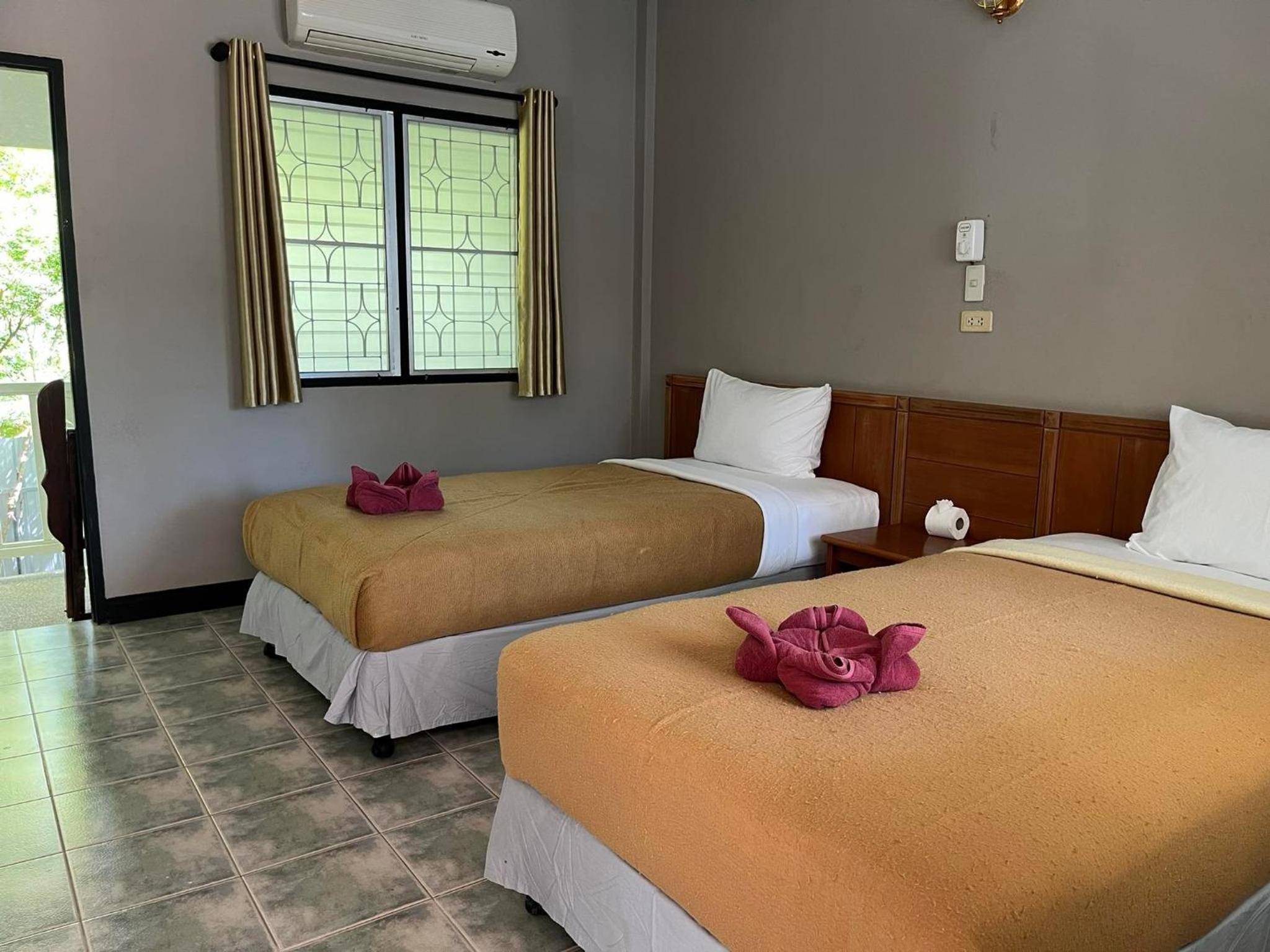 Orchard House Resort