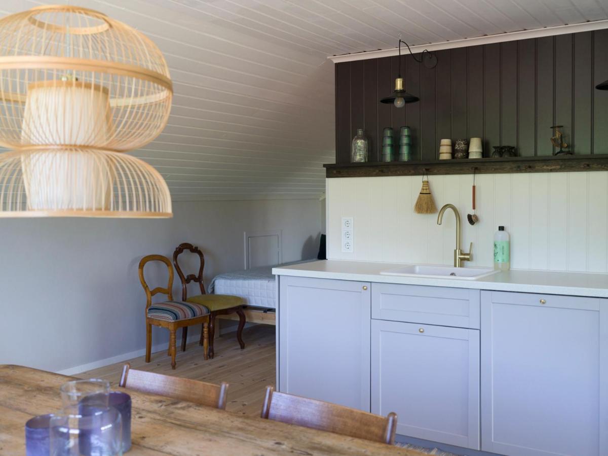 Lovely, bright apartment on Skaftö overlooking nature view 5