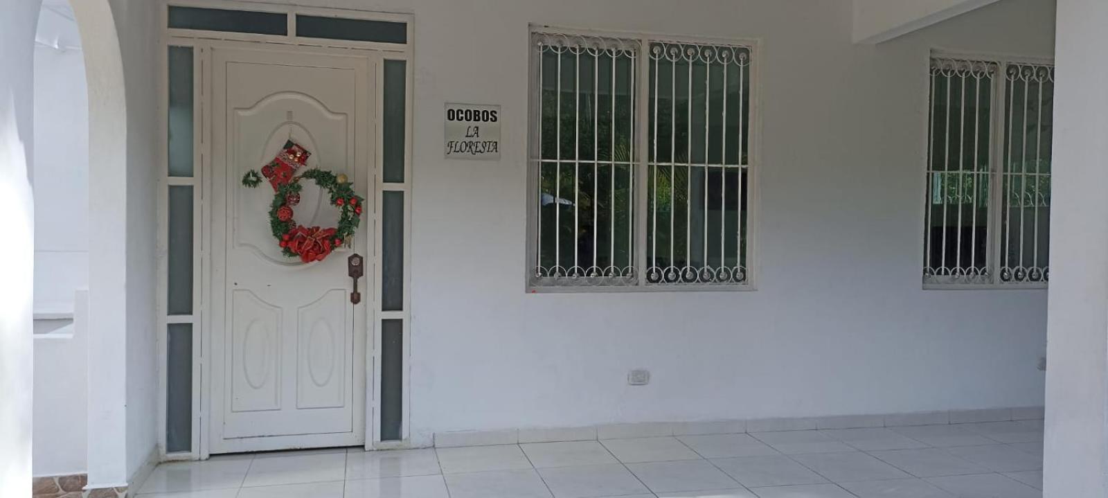 VILLETA, CASA CAMPESTRE CERCA DE PAYANDE
