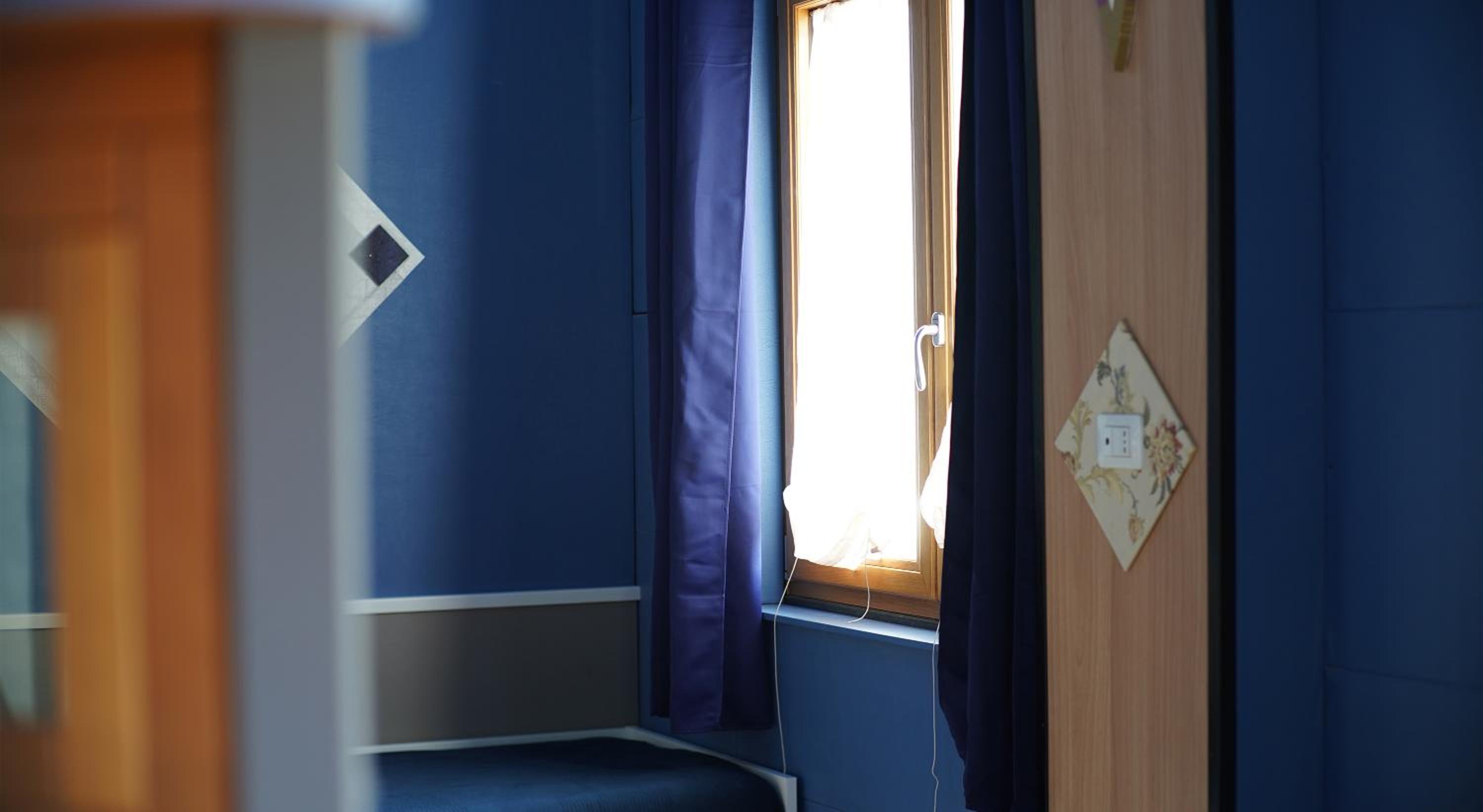 RESIDENCE SOLARIDE apartments, FREE PRIVATE PARKING WITH VIDEOSURVELLIANCE and SHUTTLE SERVICE