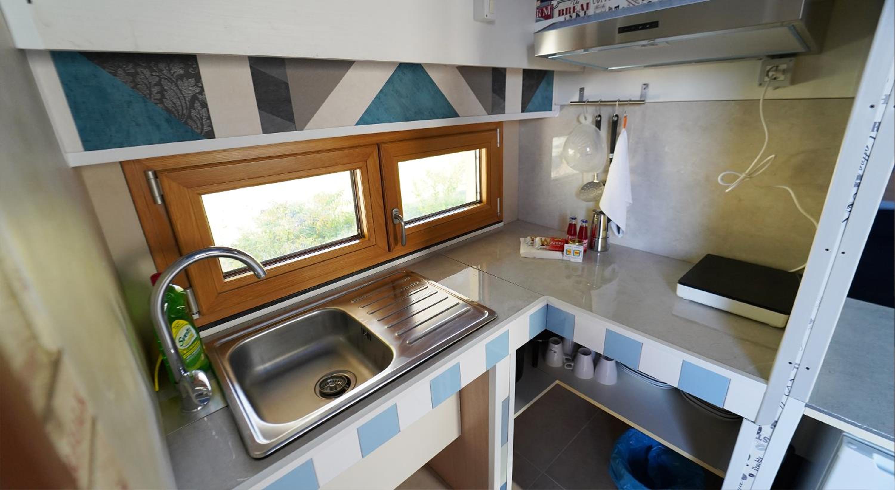 RESIDENCE SOLARIDE apartments, FREE PRIVATE PARKING WITH VIDEOSURVELLIANCE and SHUTTLE SERVICE