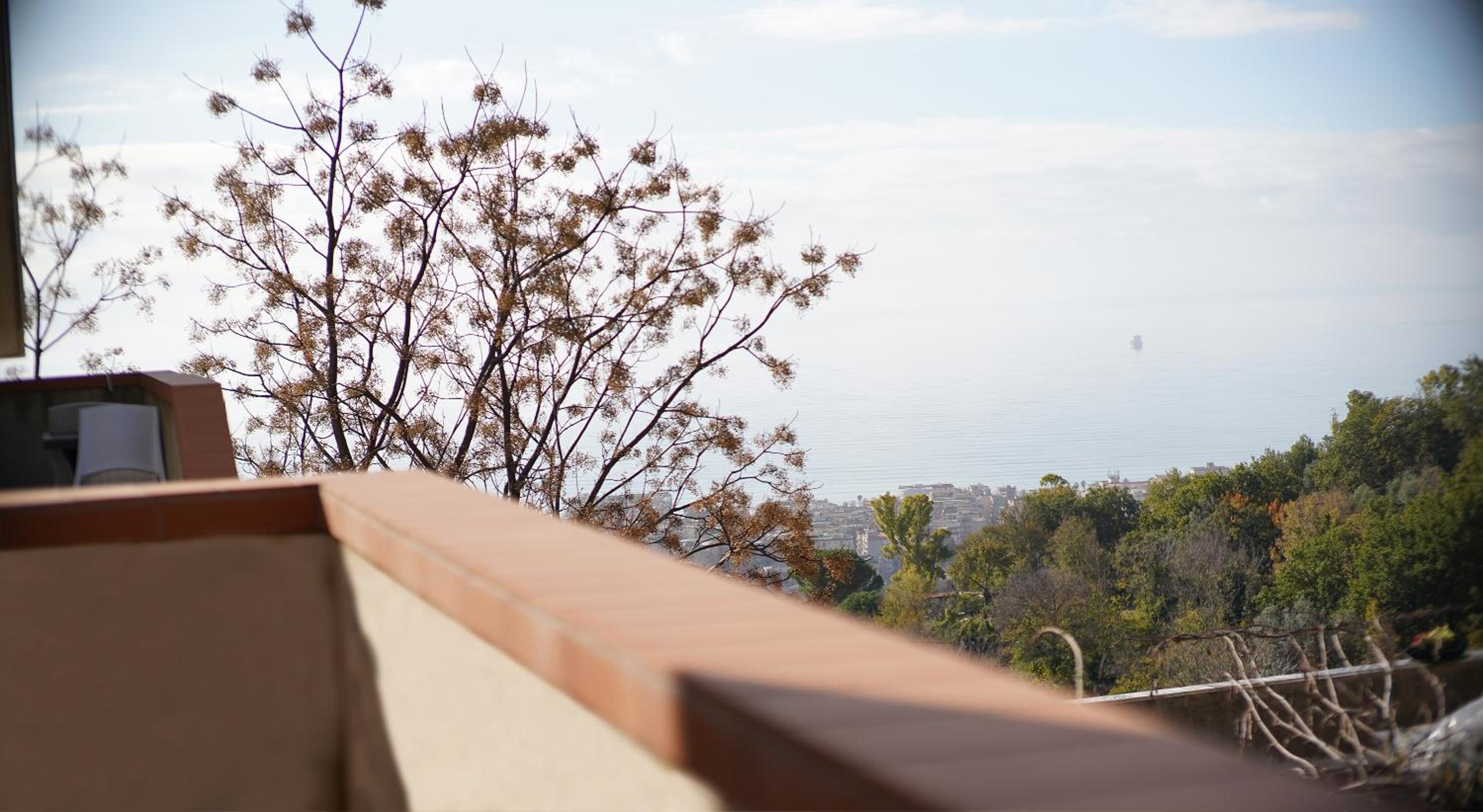 RESIDENCE SOLARIDE apartments, FREE PRIVATE PARKING WITH VIDEOSURVELLIANCE and SHUTTLE SERVICE