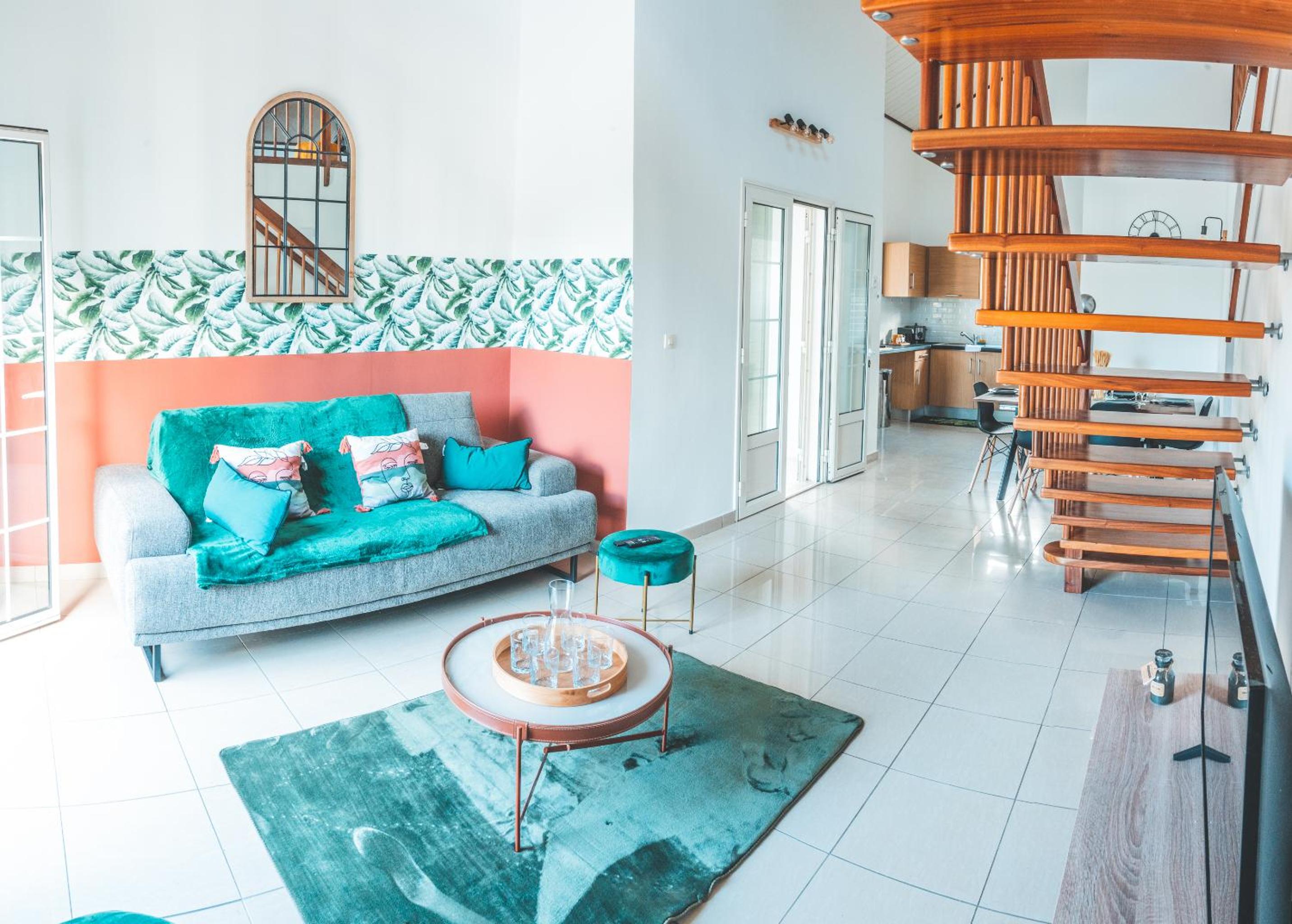 VILLA SANTIBANEZ - Piscine - 8pers - By Sister Home view 2