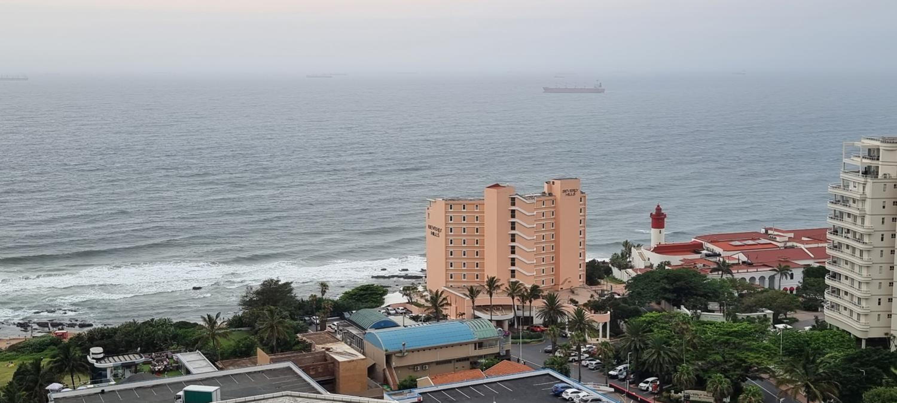 Umhlanga Luxury Promenade Suite at Oceans Apartments in Radisson Blu Tower view 3