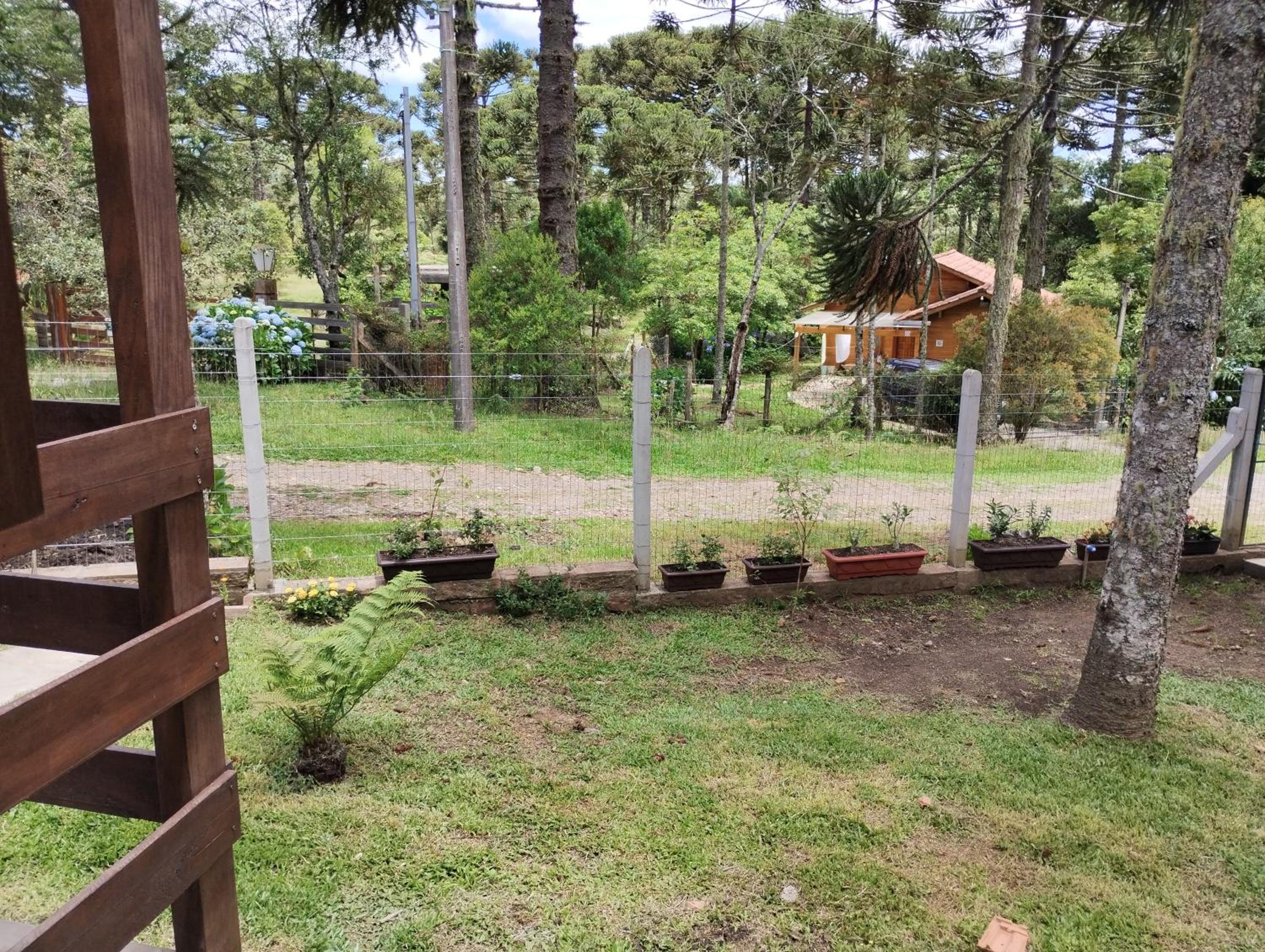Cabana flor dos manacás
