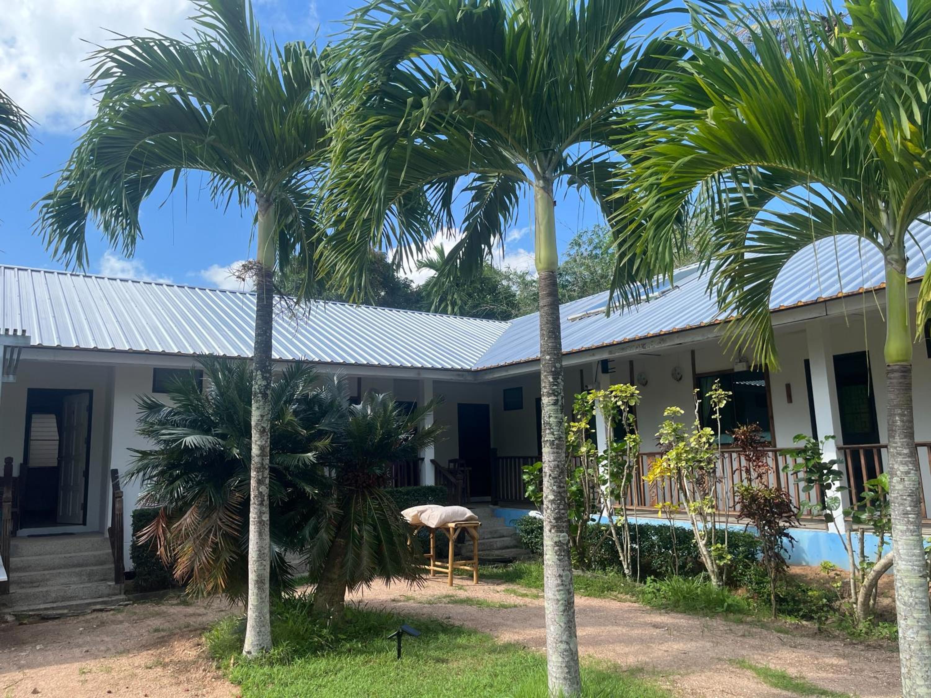 Orchard House Resort