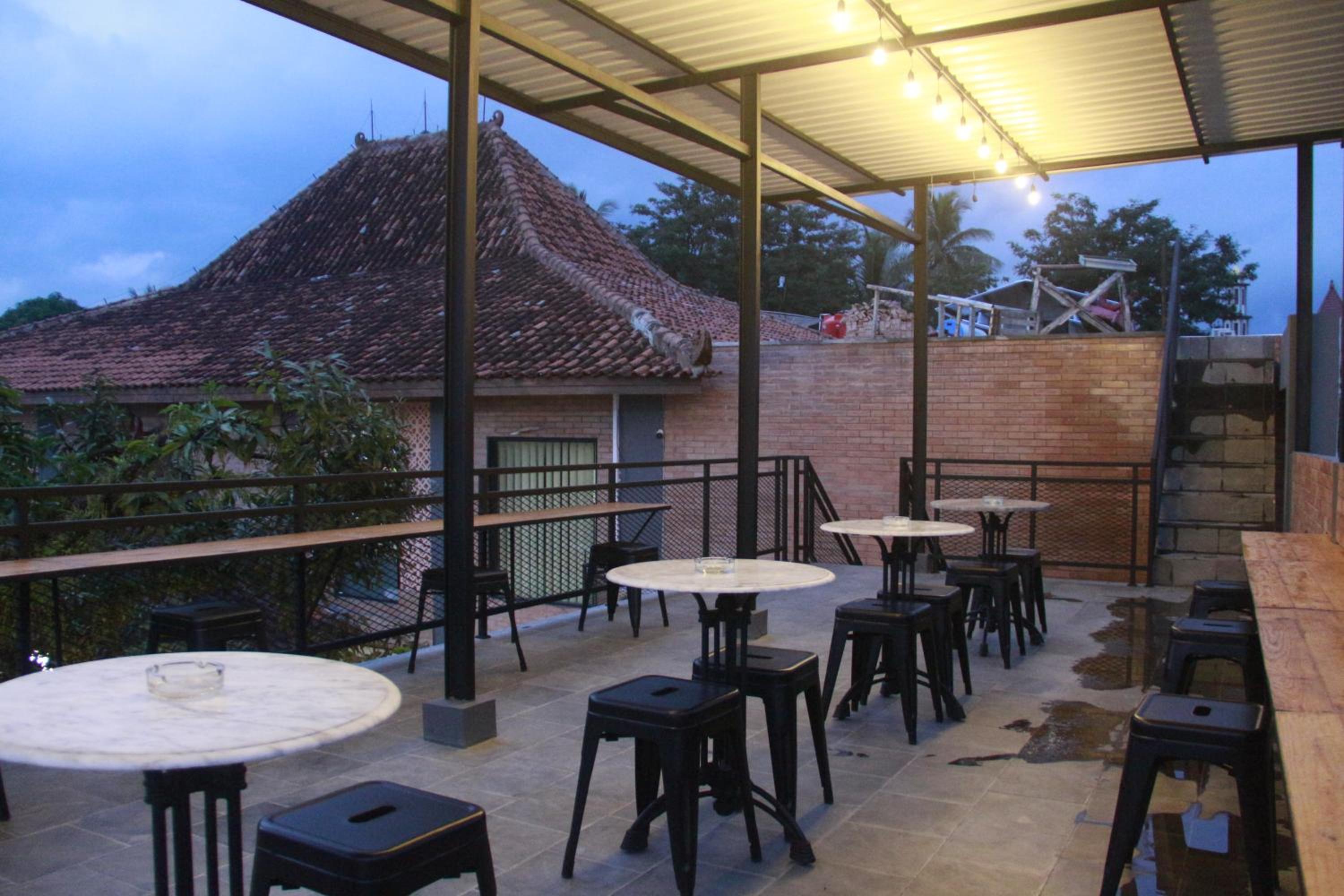 Bu Sepuh GuestHouse, Sangkanurip - 18