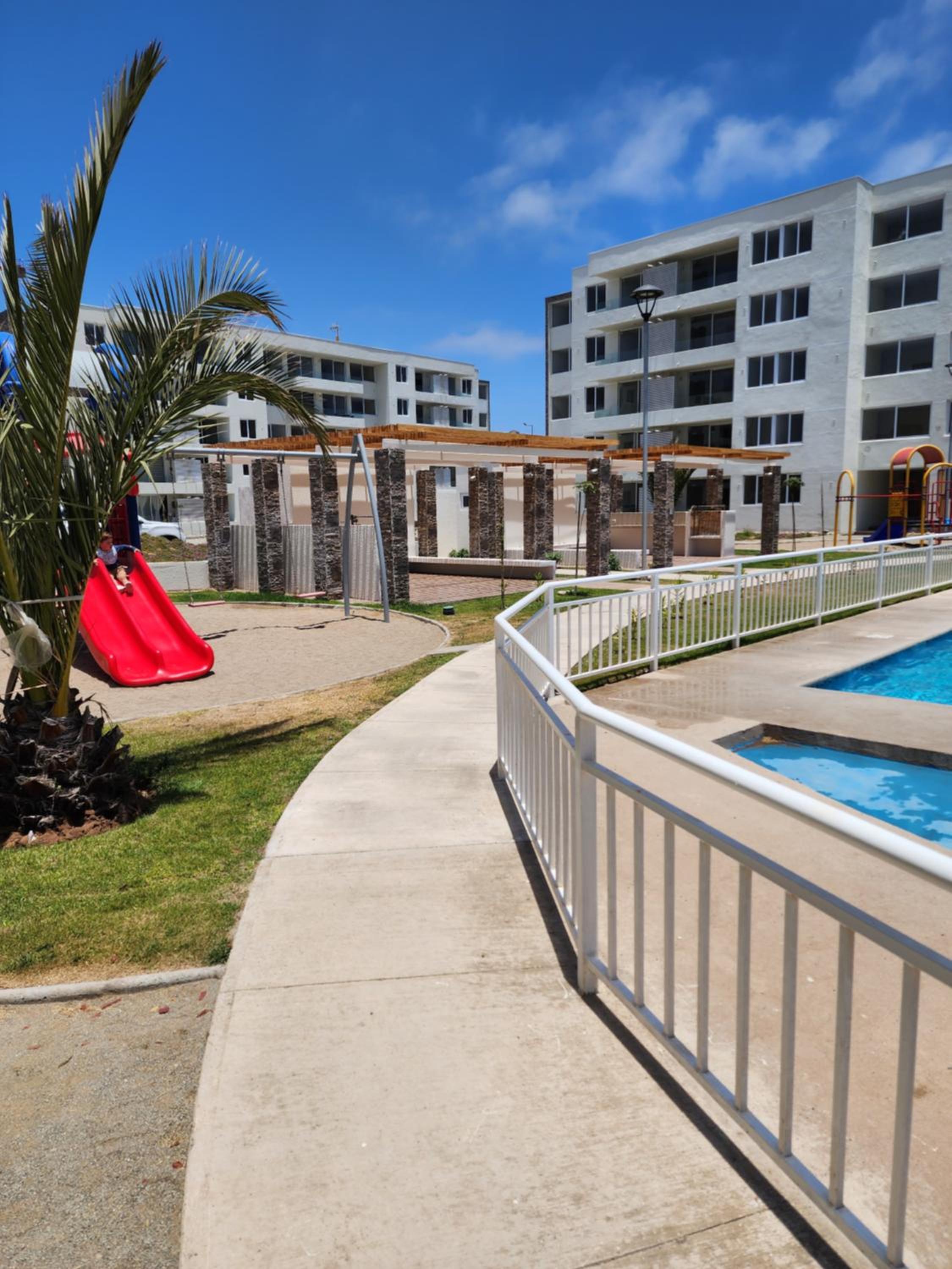 Condominio jardines del pacifico lll 2 Dormitorios 2 Baños Cercano a playa supermercado lugares turísticos