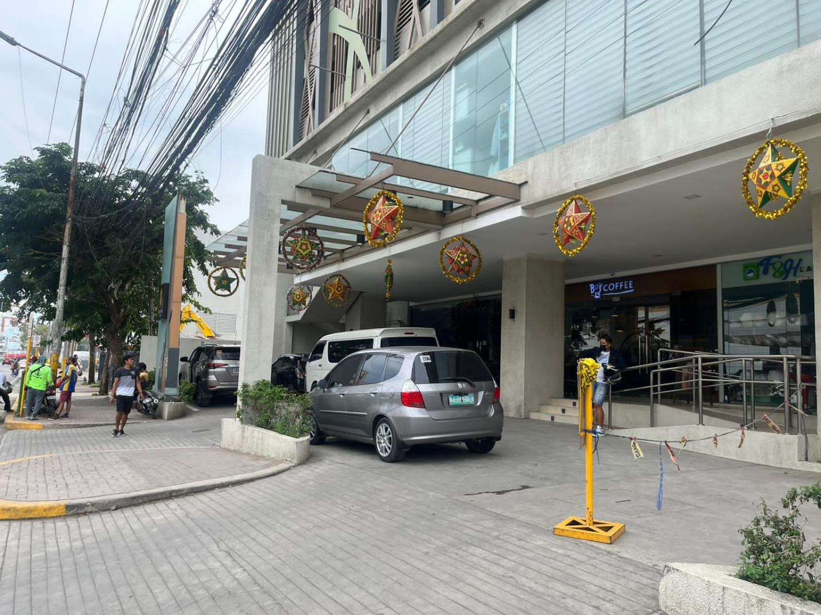 Across Sm City Cebu Sunvida Tower Studio Unit
