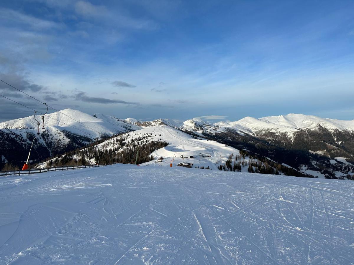 Large Family Holiday Home near Katschberg