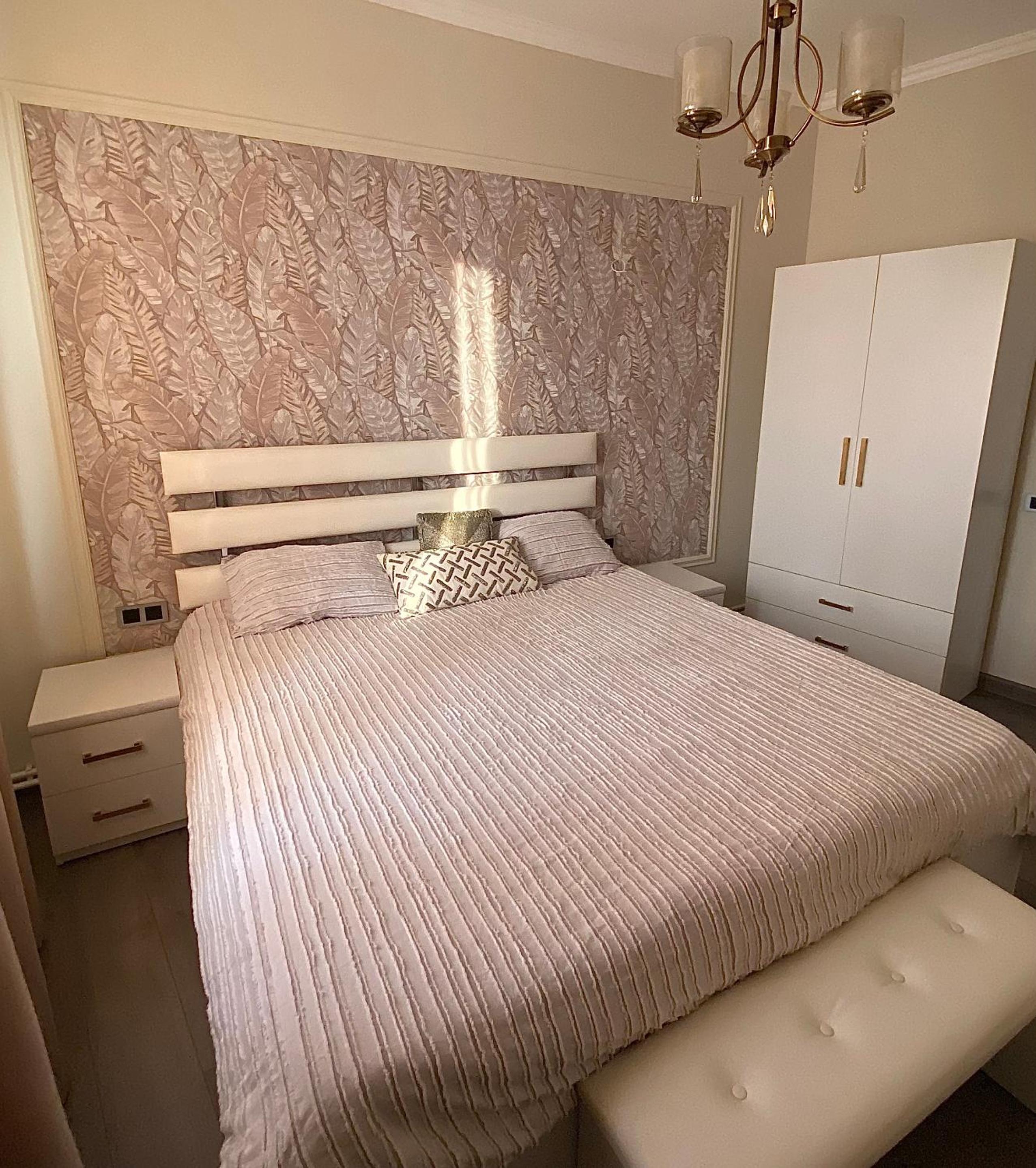 Vernatoon Guest House